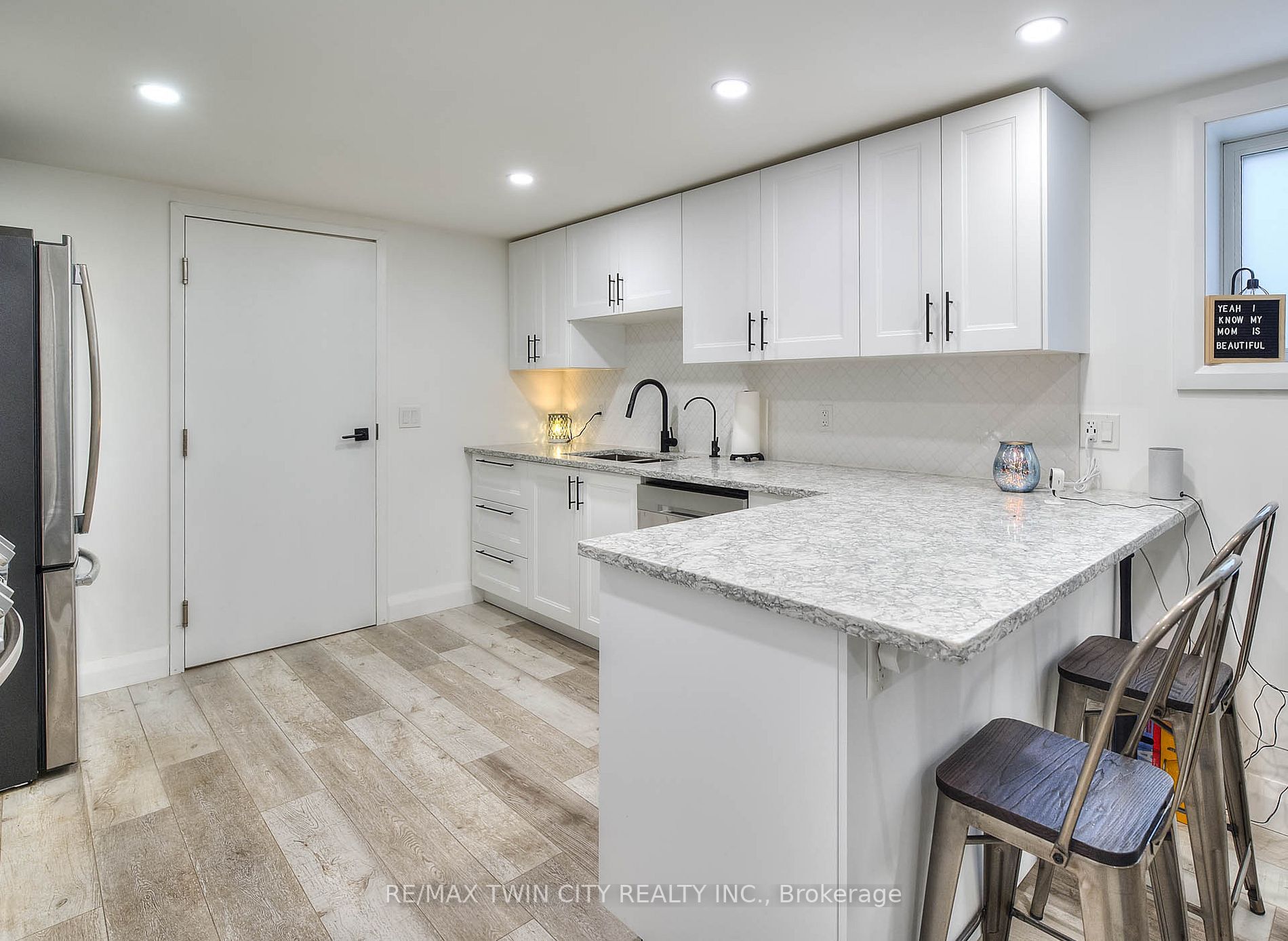 44 Alexander Ave