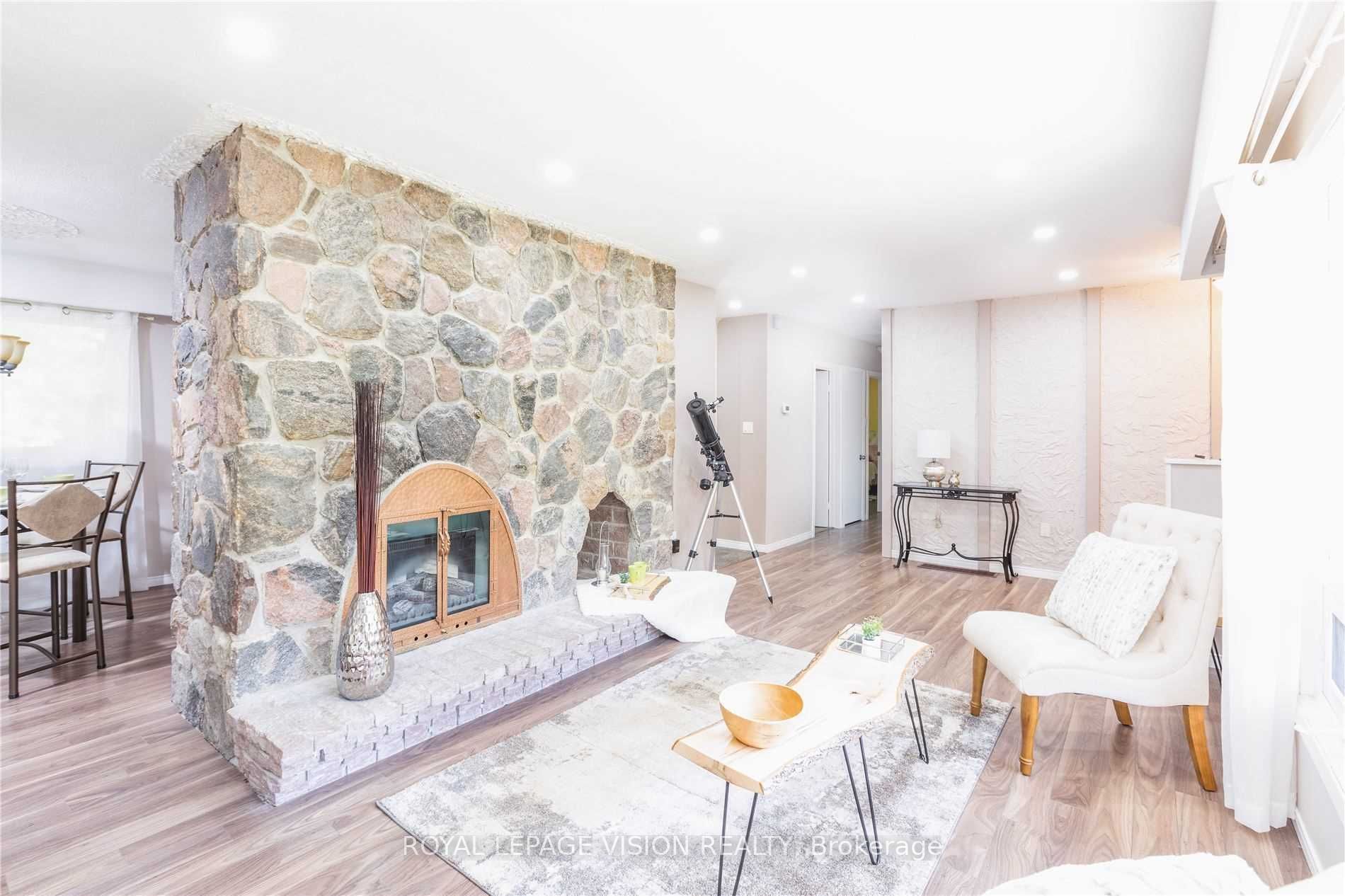 197 Sturgeon Glen Rd