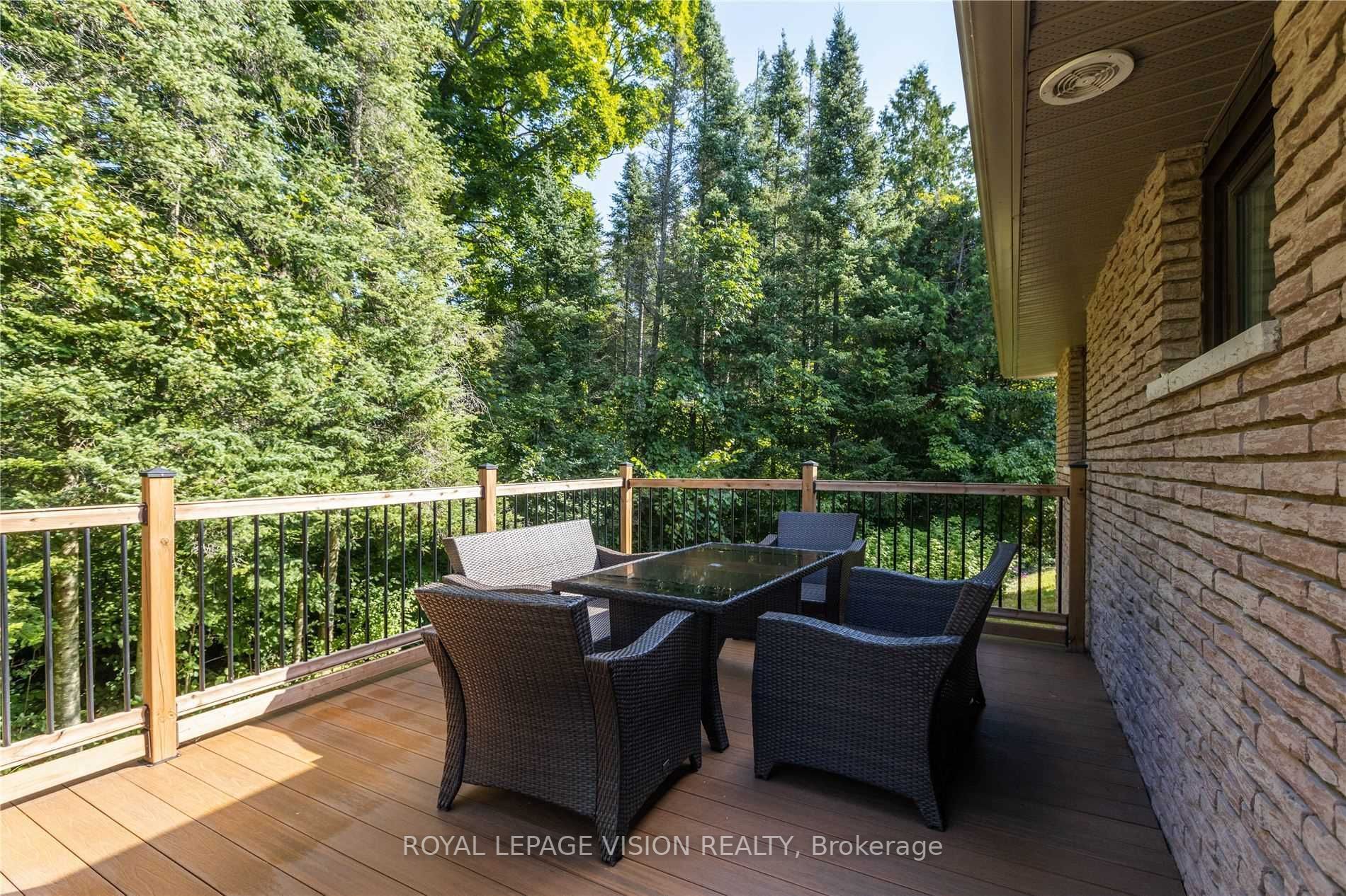 197 Sturgeon Glen Rd