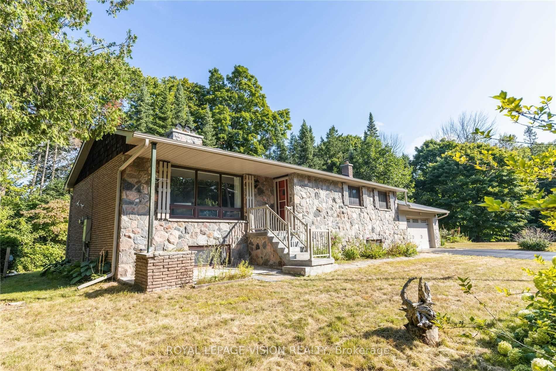197 Sturgeon Glen Rd