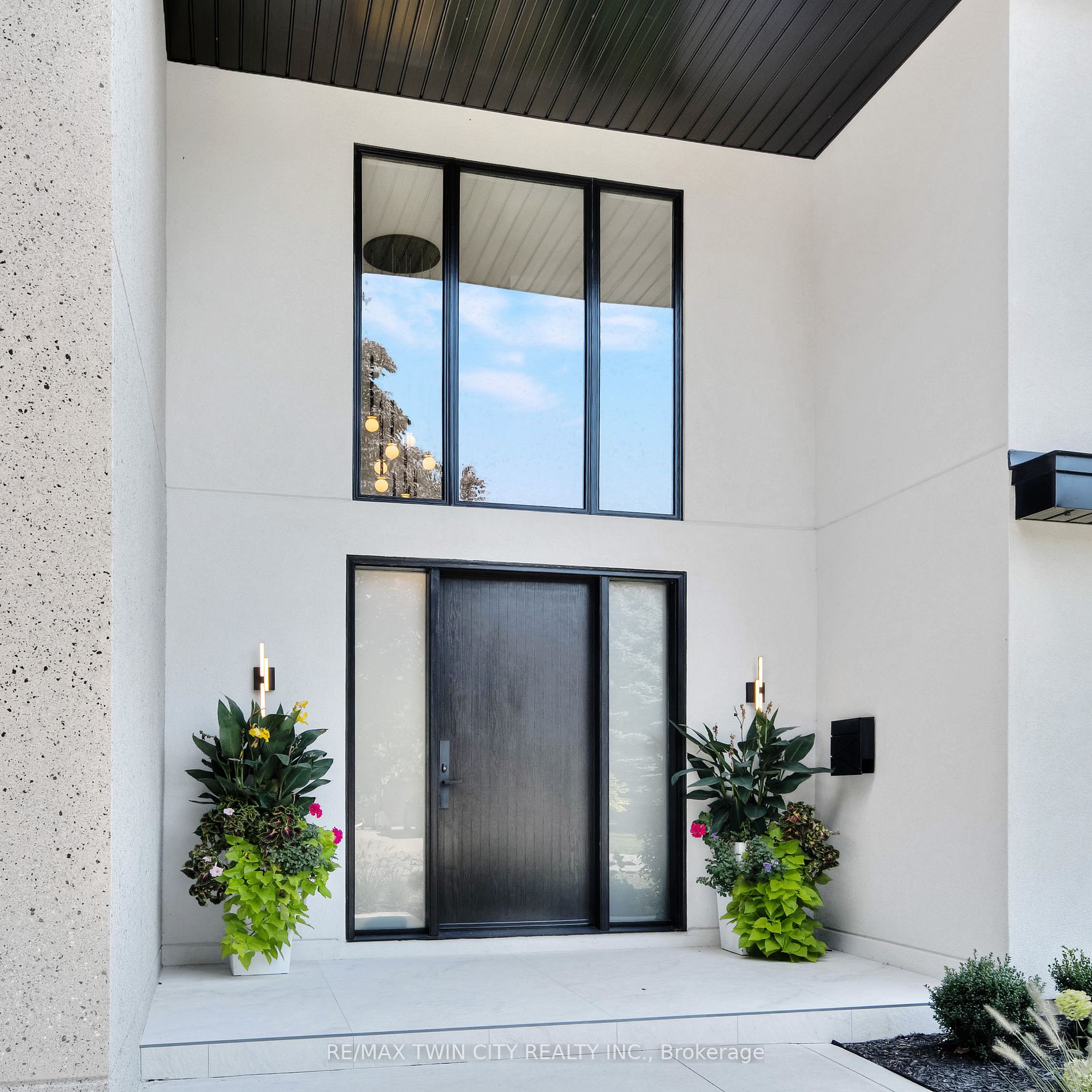 261 Whitmore Dr