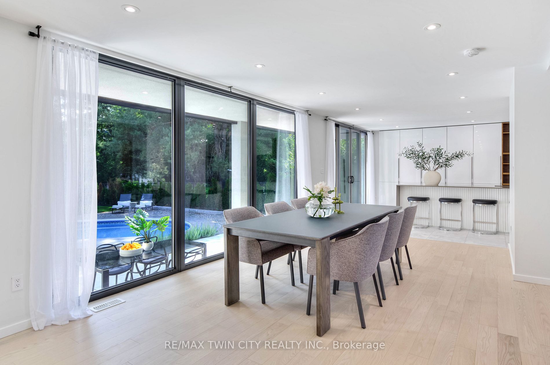 261 Whitmore Dr