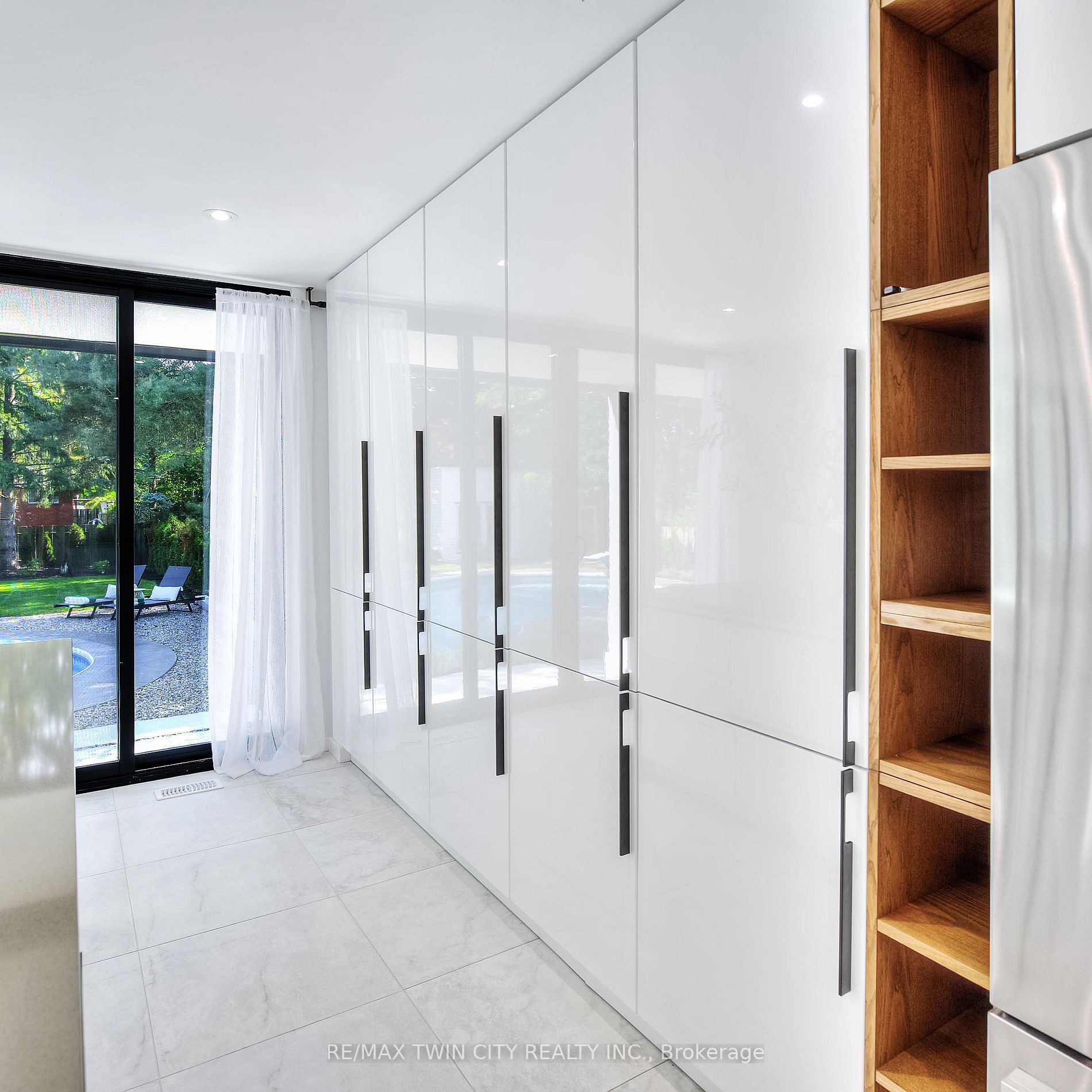 261 Whitmore Dr