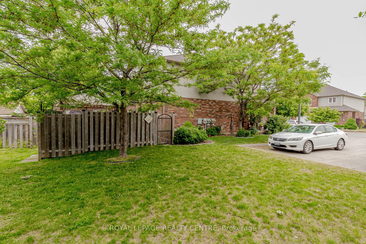 20 Pisa Drive, #8