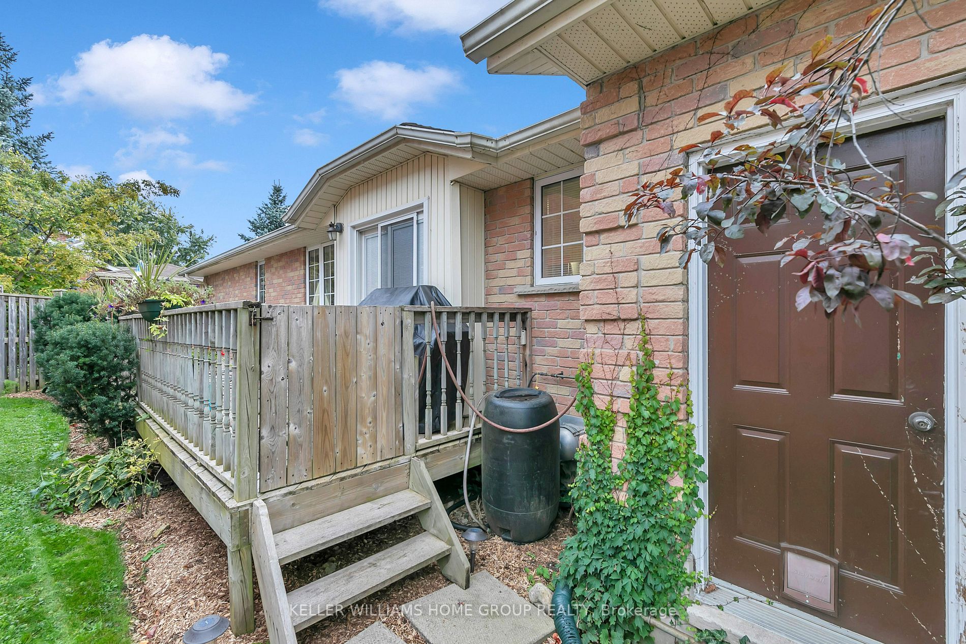 12 Lyle Place