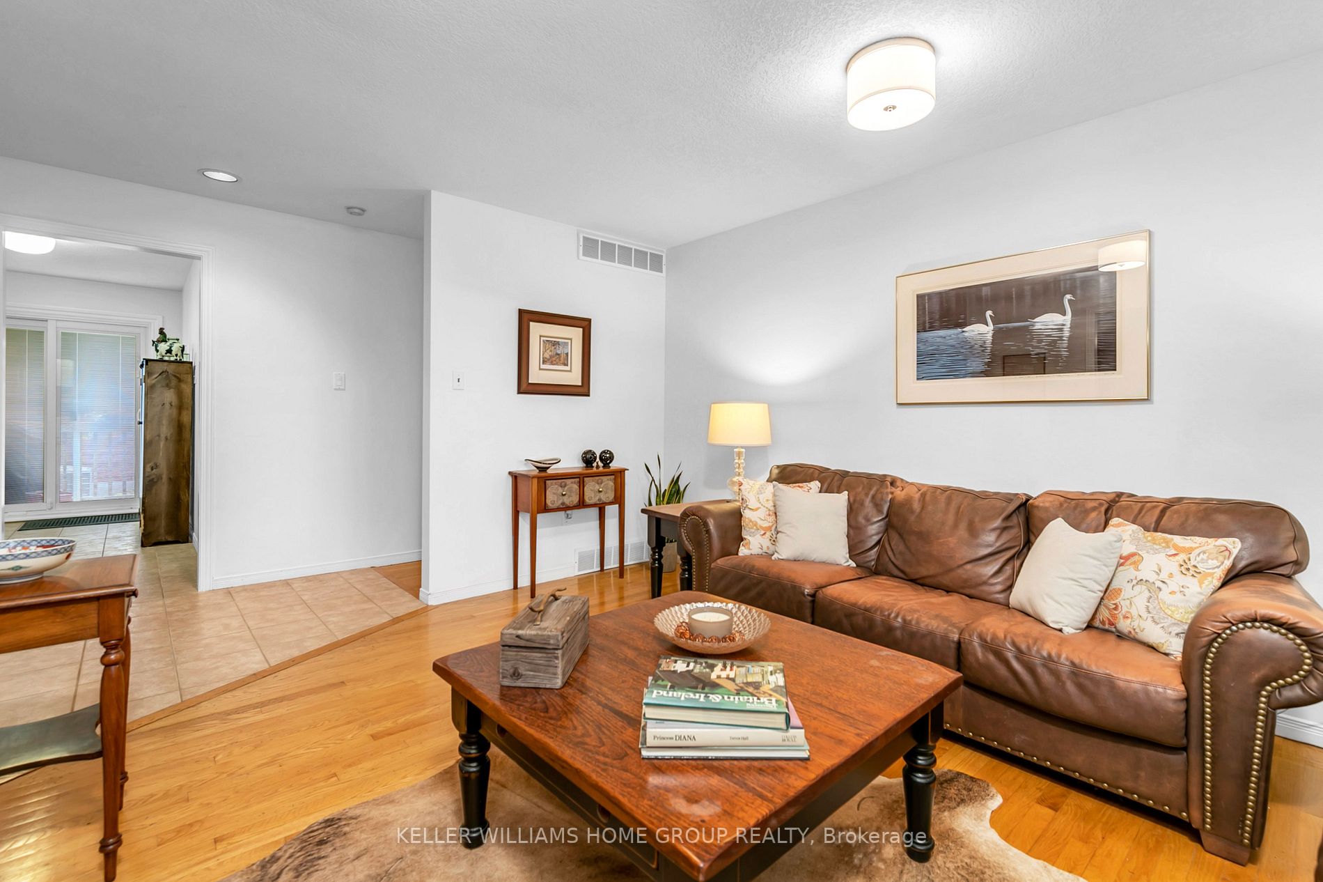 12 Lyle Place