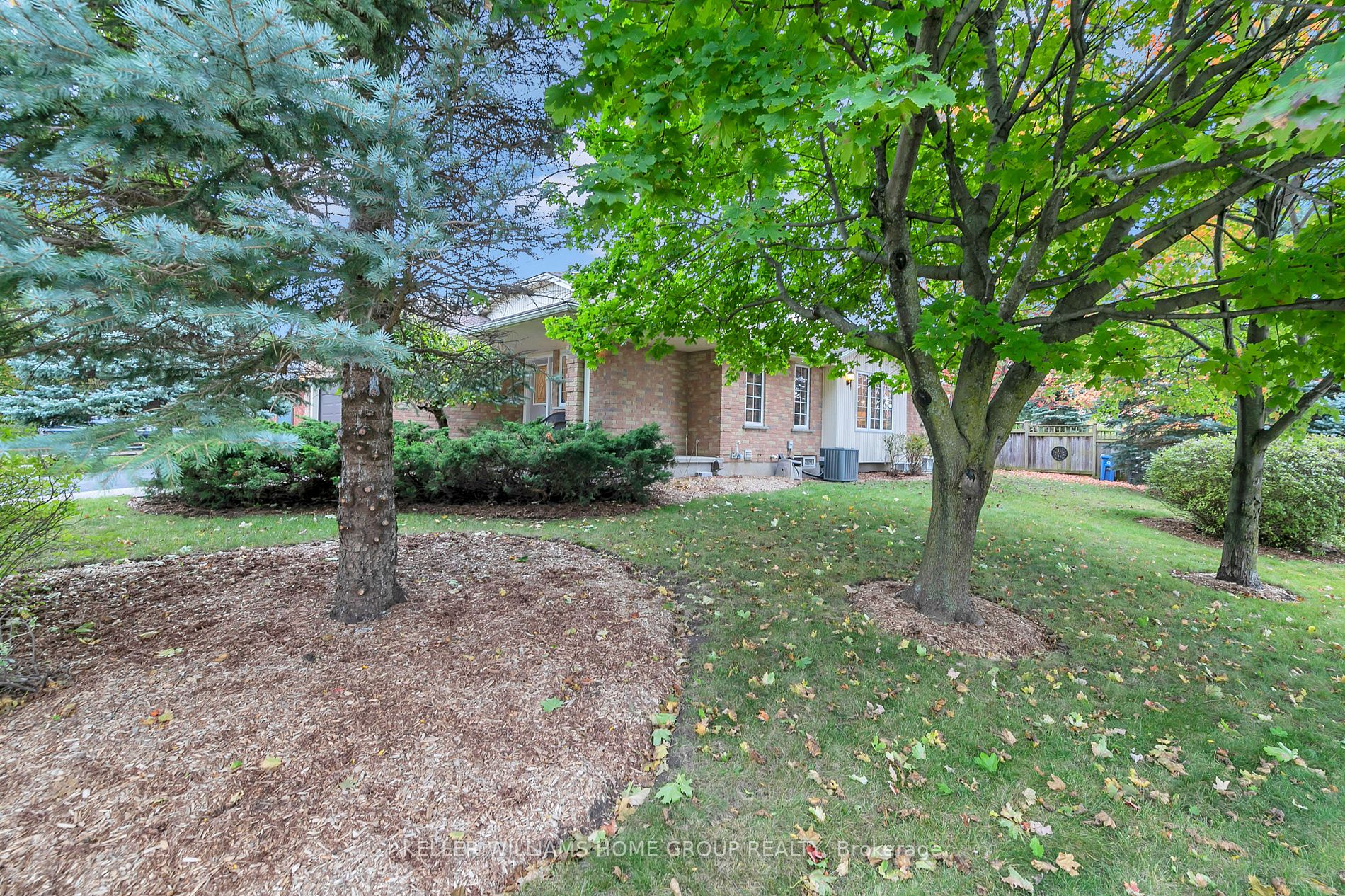 12 Lyle Place