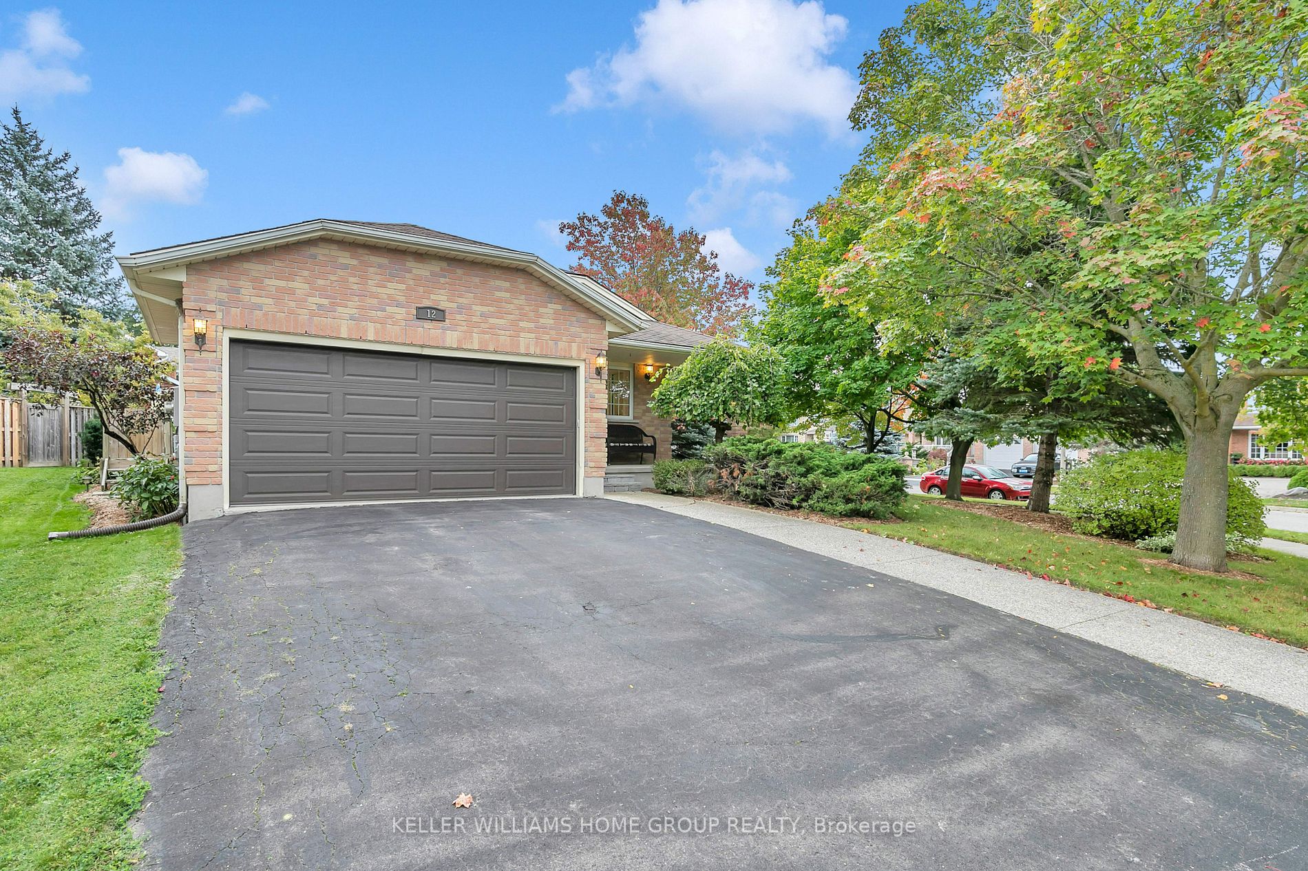 12 Lyle Place
