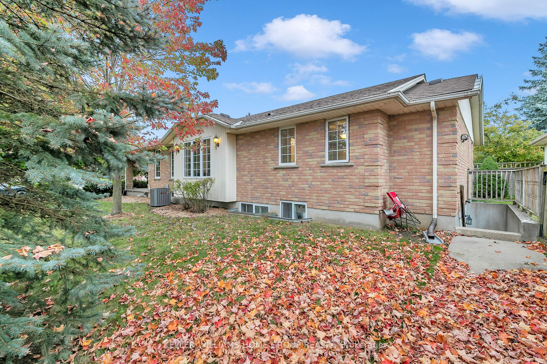 12 Lyle Place