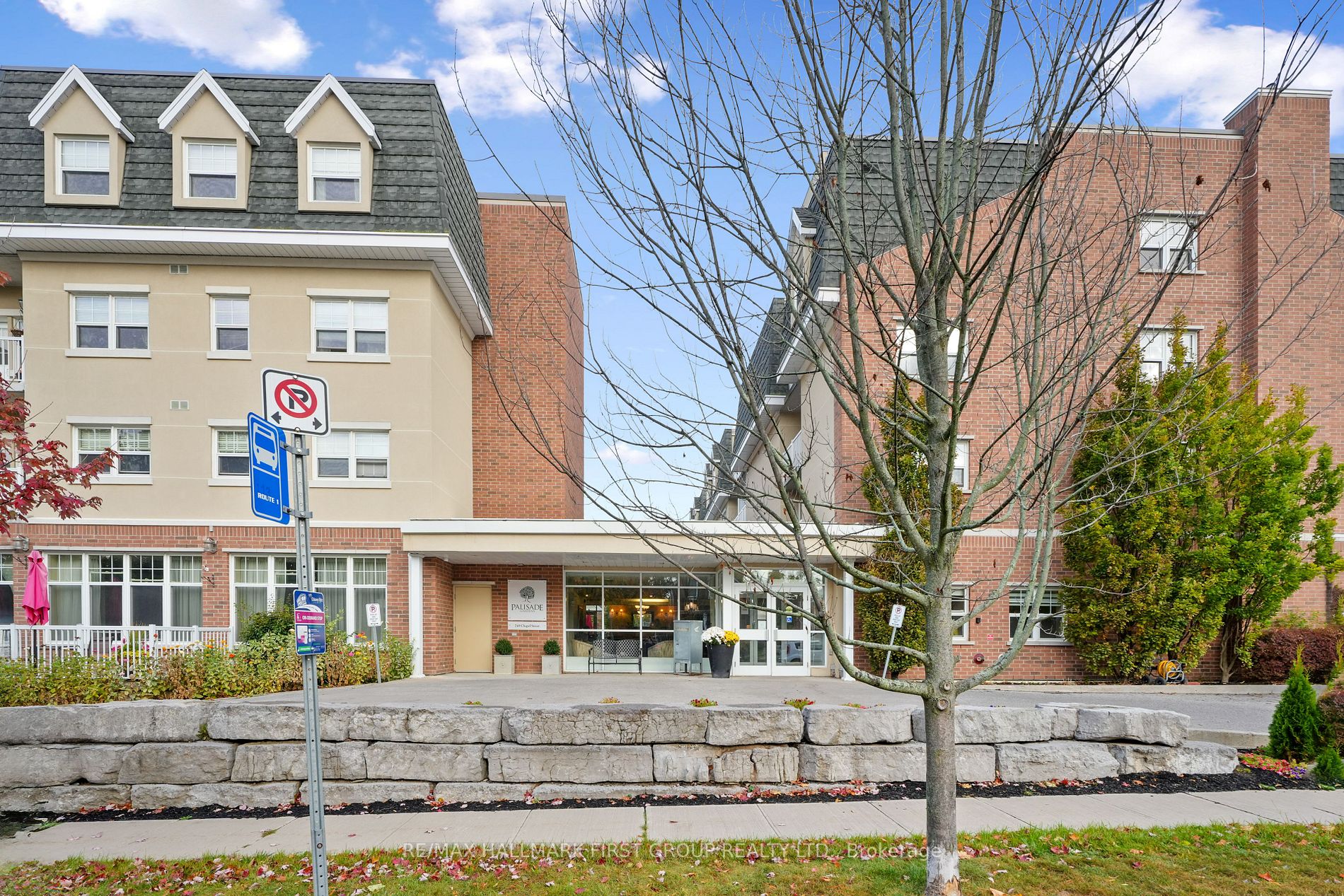 240 Chapel St, #428