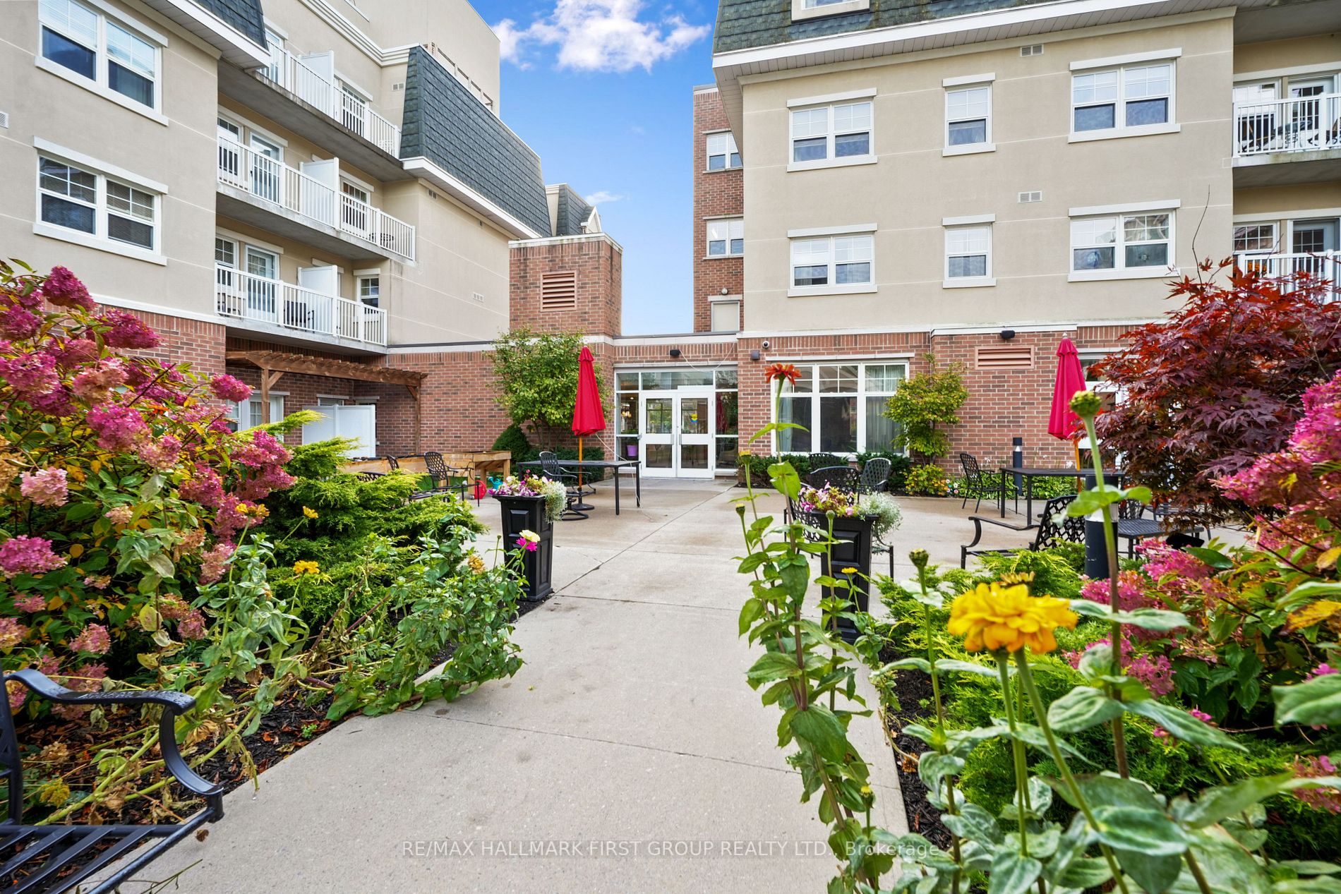240 Chapel St, #428