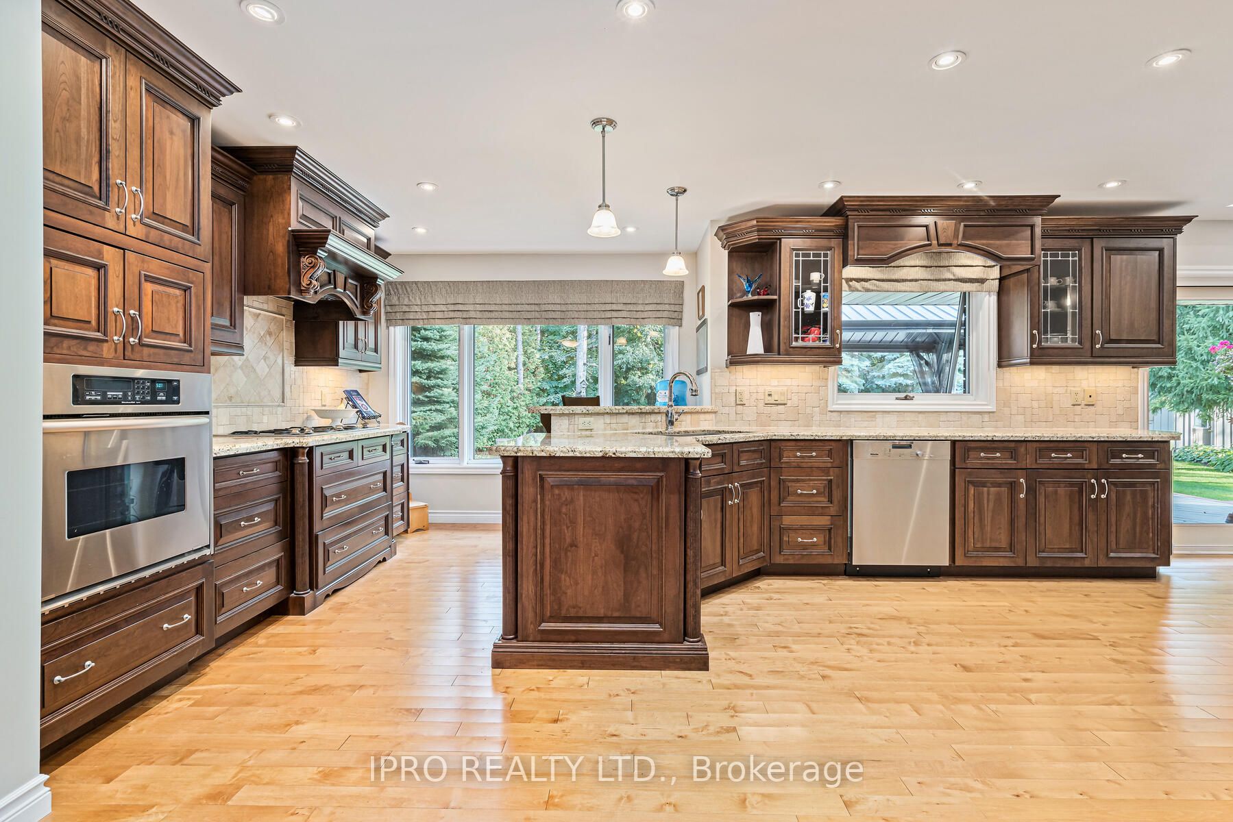 45 Pine Ridge Rd