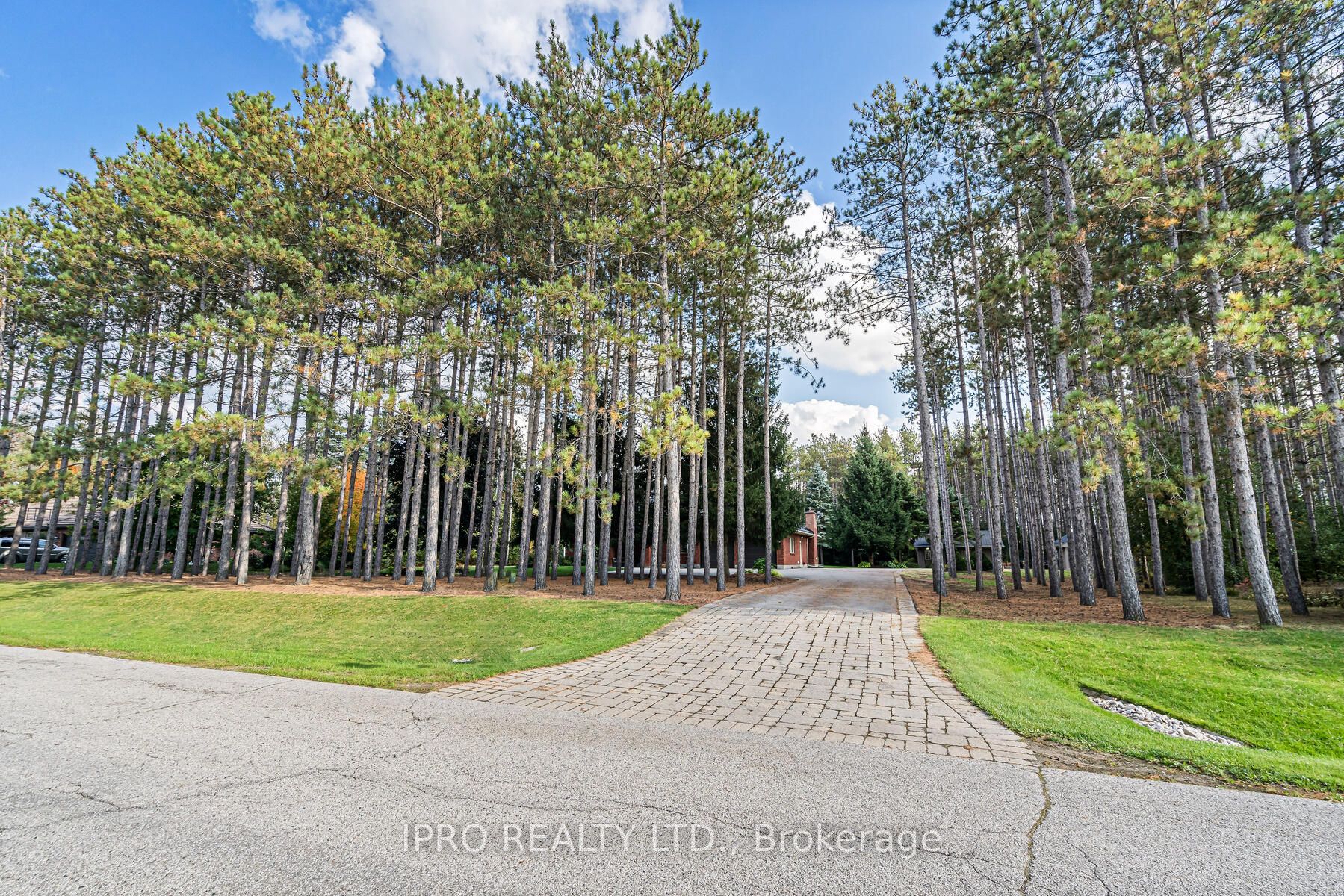 45 Pine Ridge Rd