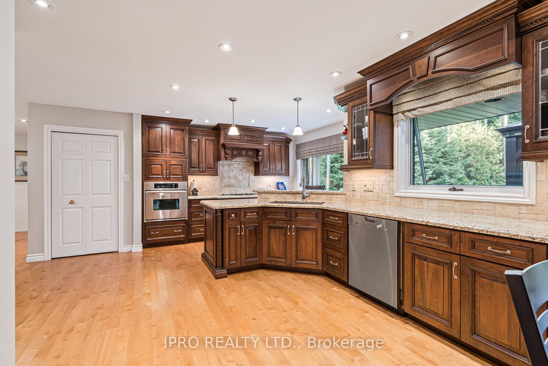 45 Pine Ridge Rd