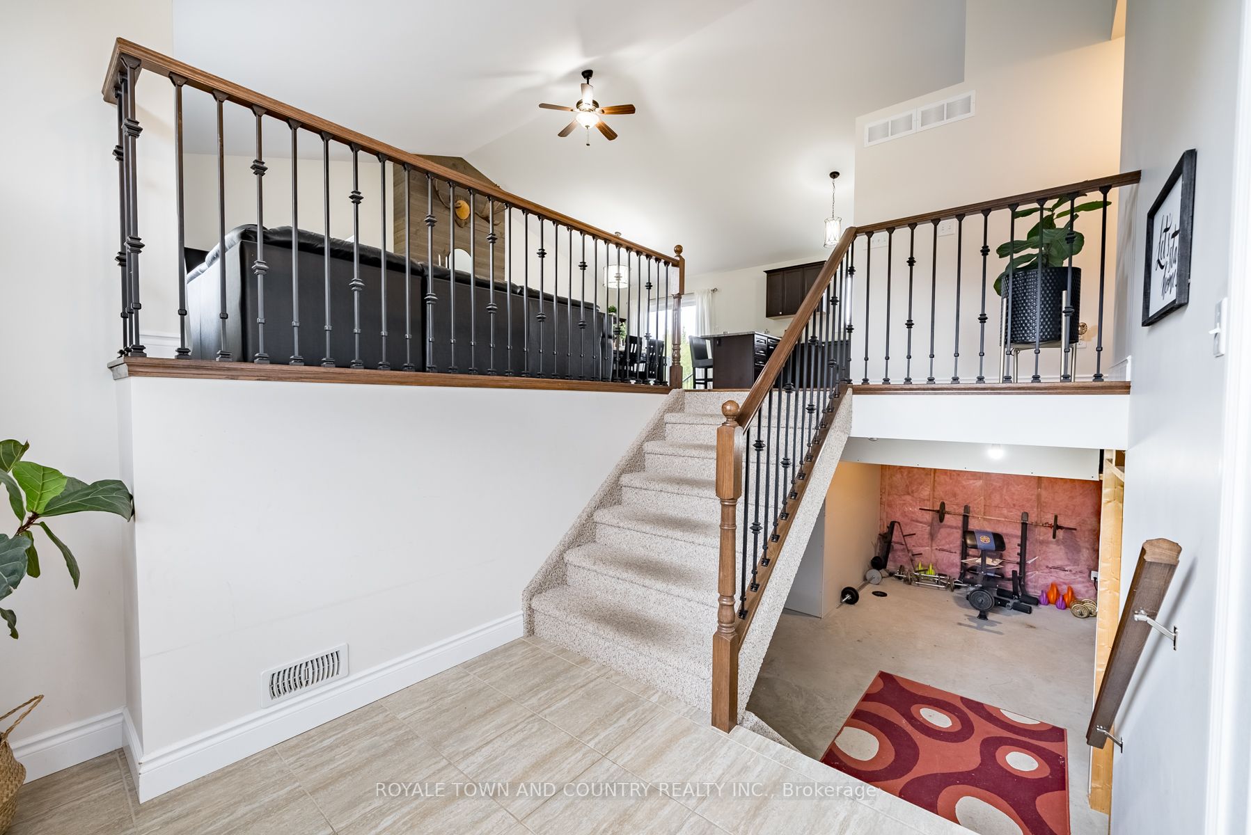 7 Rustlewood Avenue