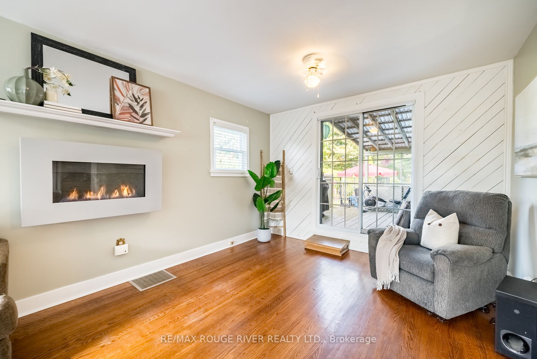 24 Hamilton Avenue