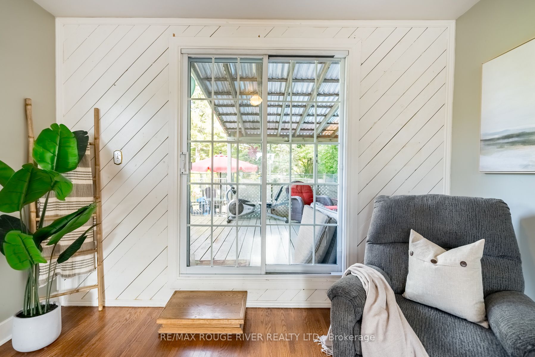 24 Hamilton Avenue