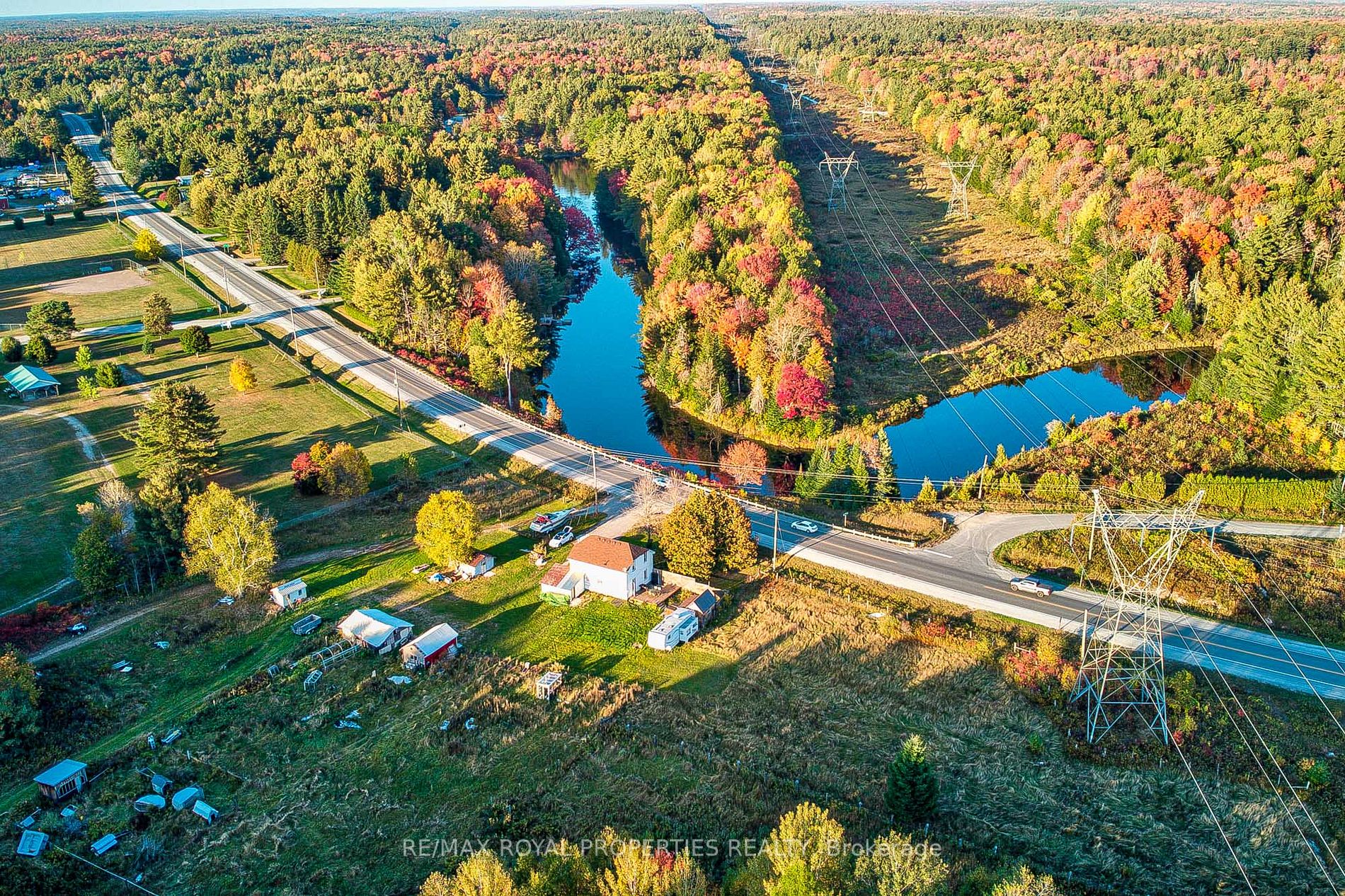 7657 Highway 35