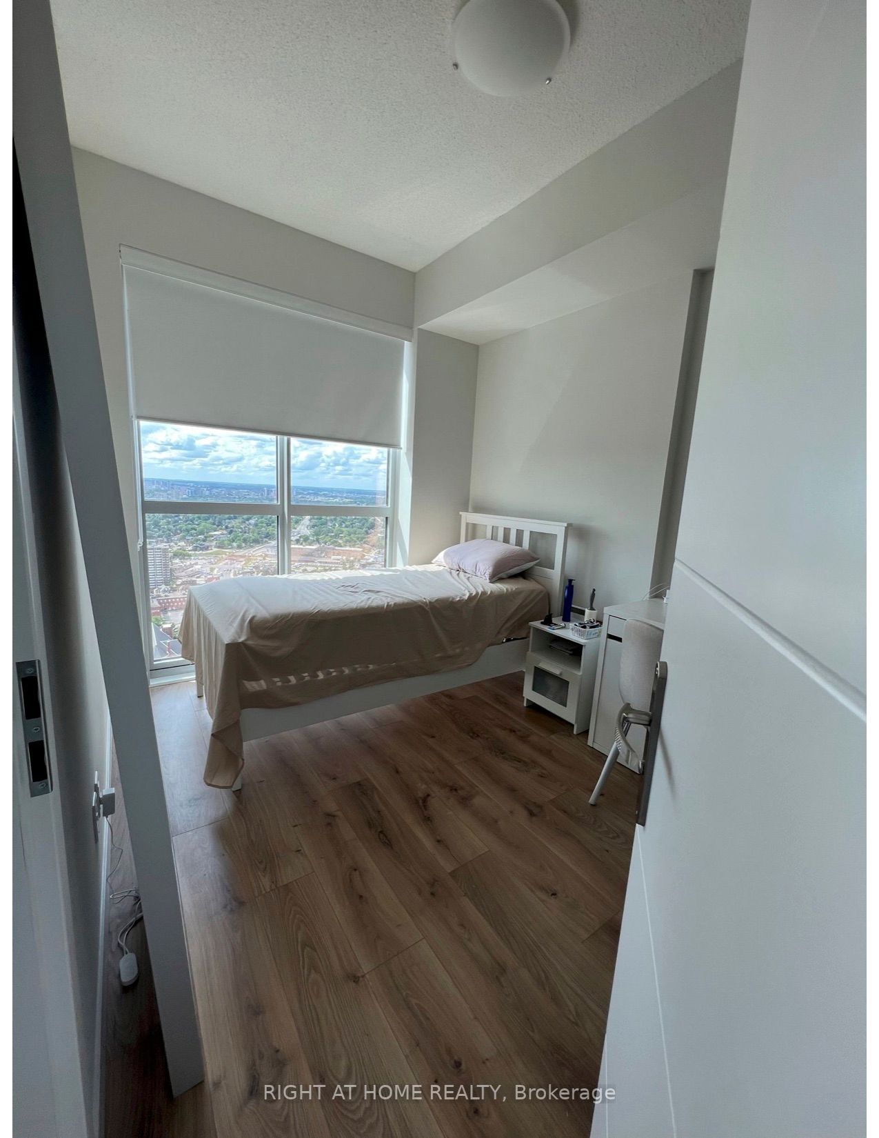 60 Frederick St E, #3708