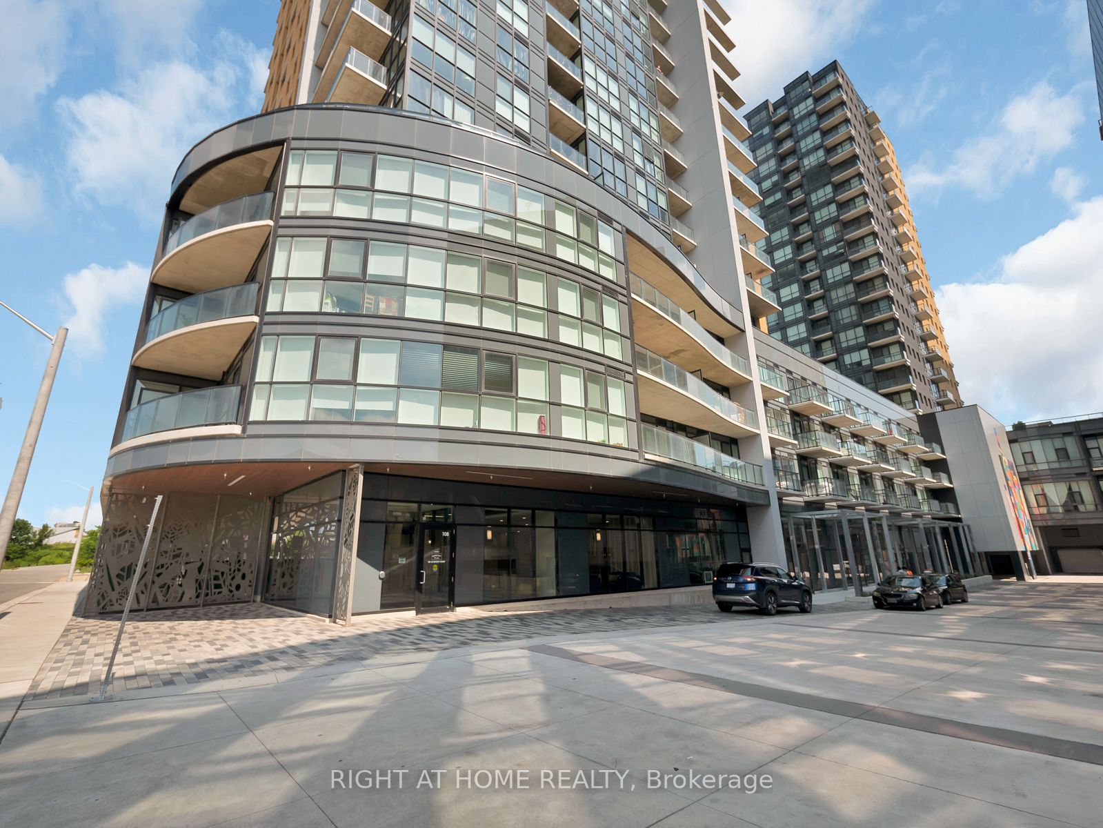 108 Garment St, #2303