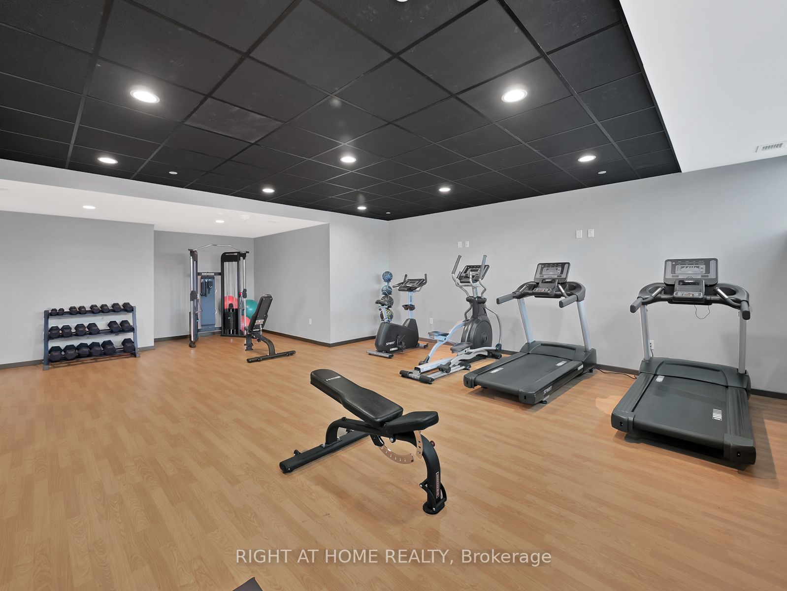 108 Garment St, #2303