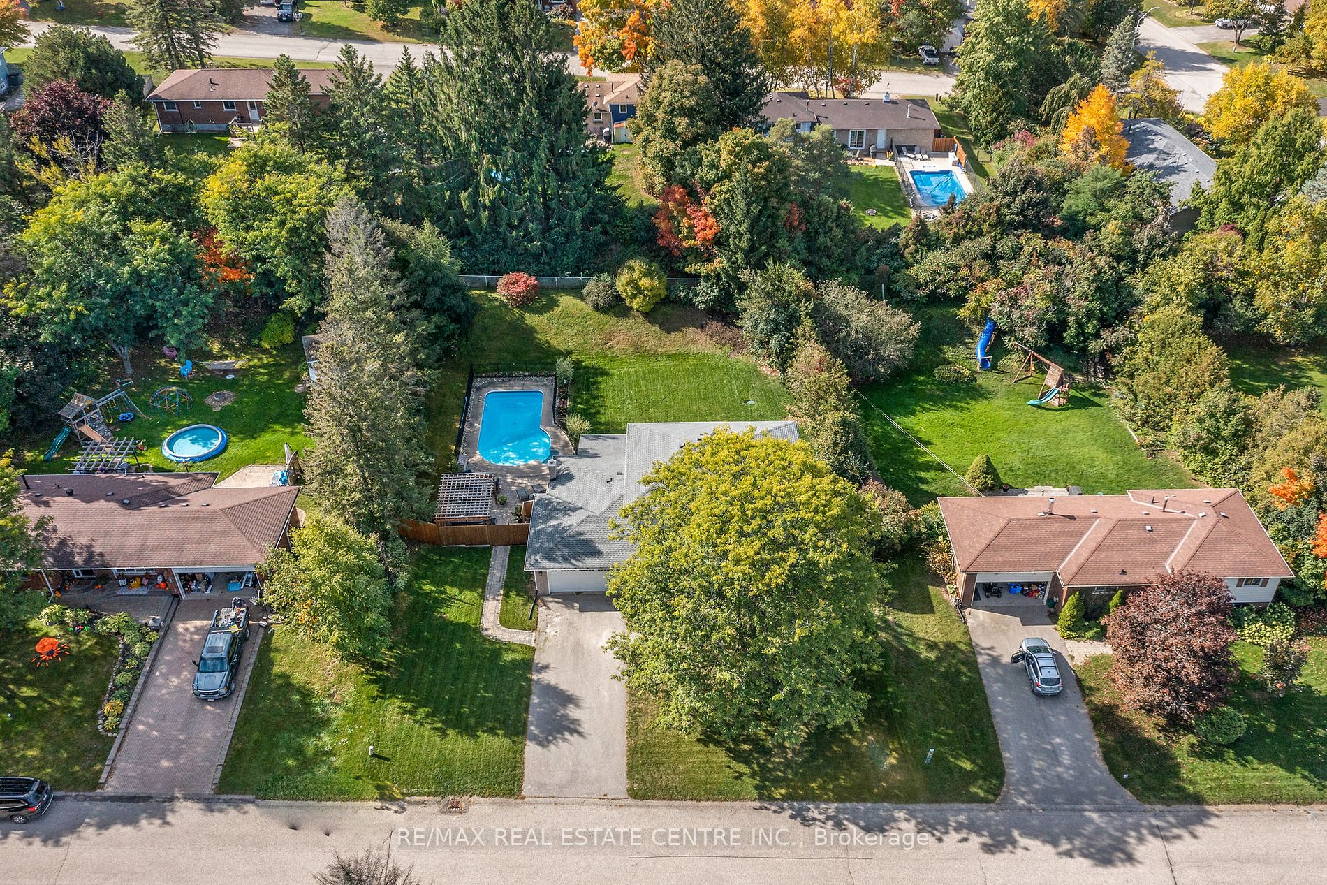 26 Delerin Cres