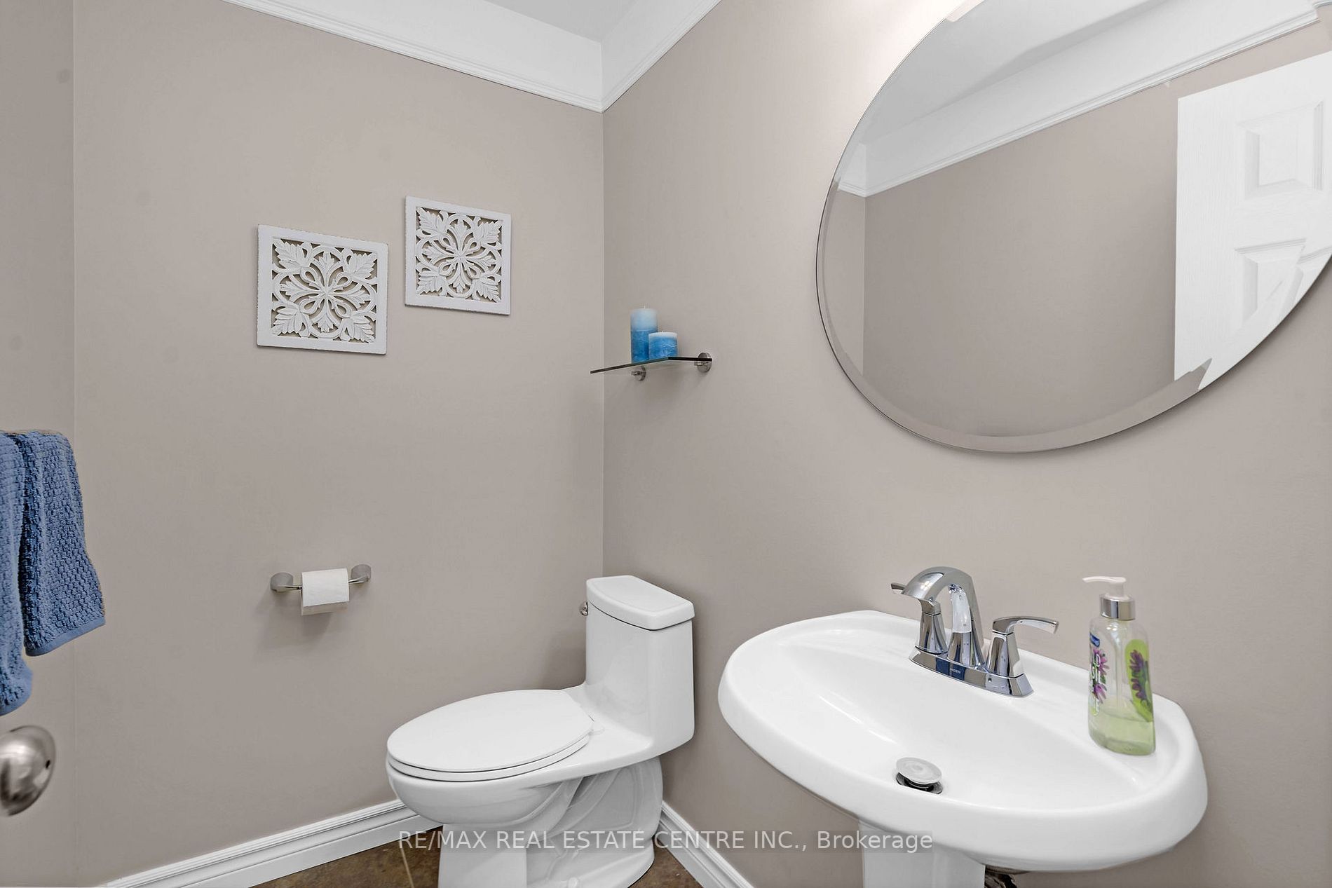 26 Delerin Cres
