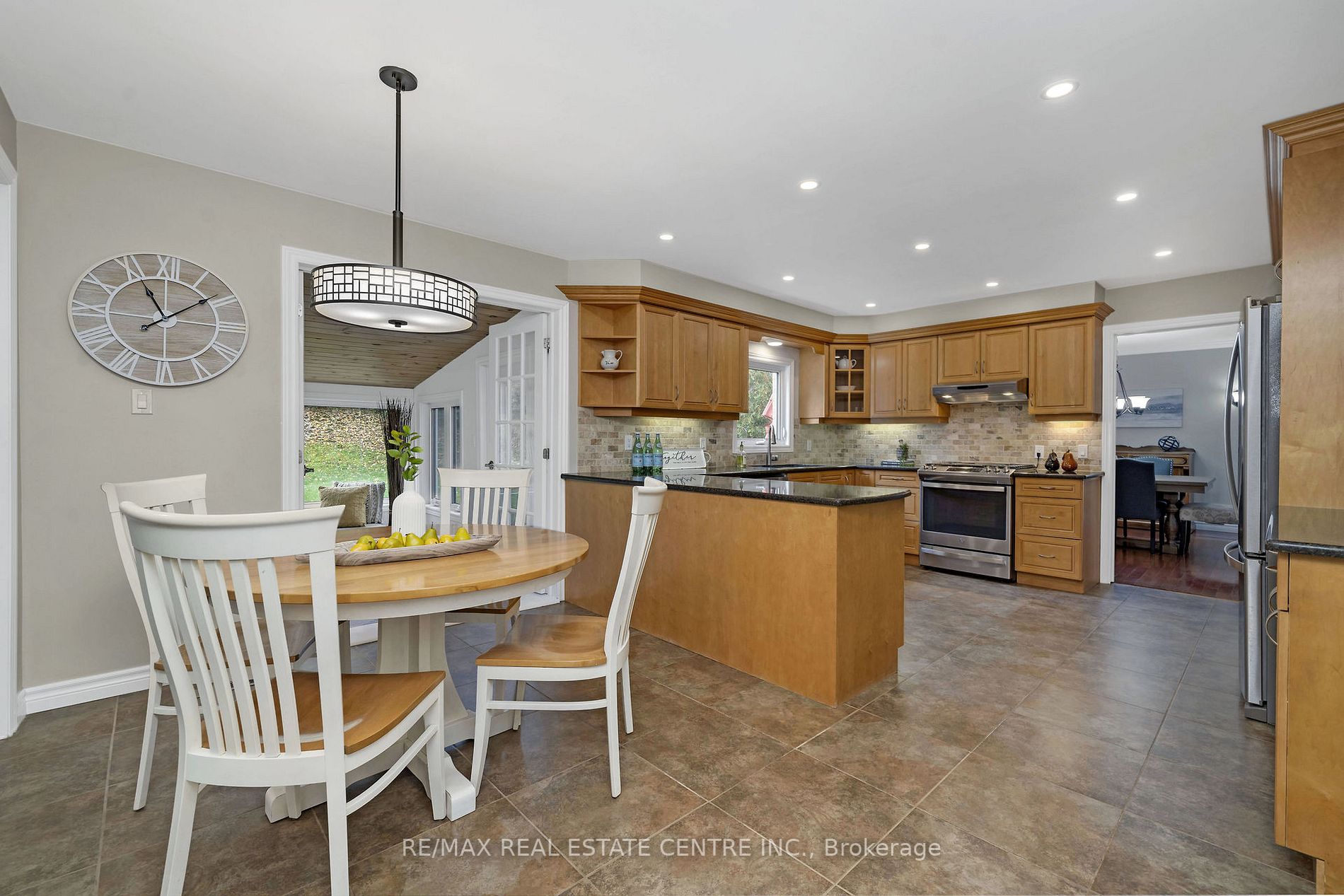 26 Delerin Cres