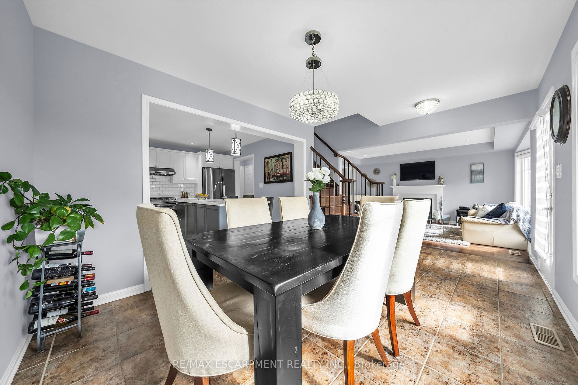51 Cranston St