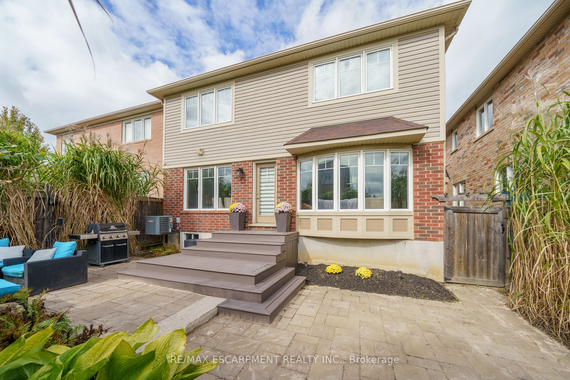 51 Cranston St
