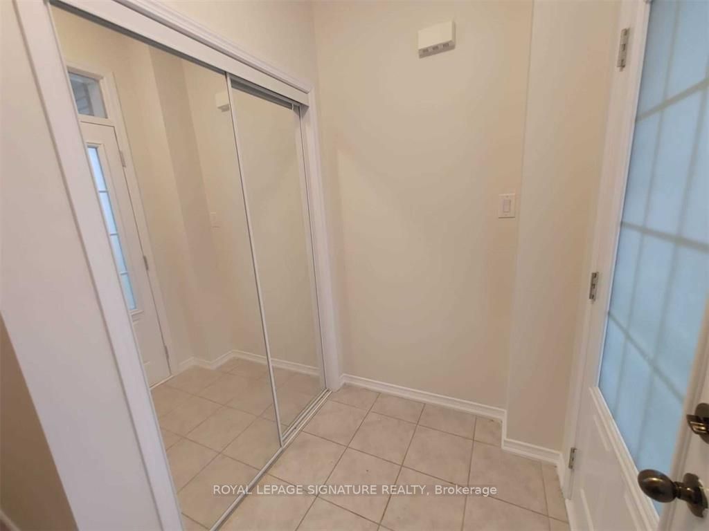 7766 Hackberry Trail