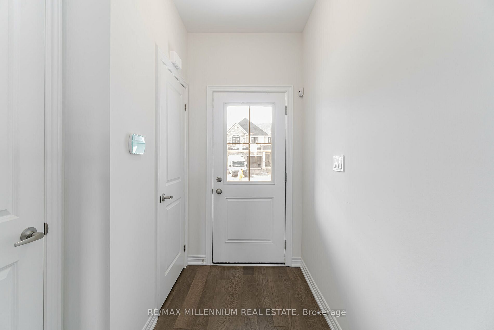 132 Aquasanta Crescent