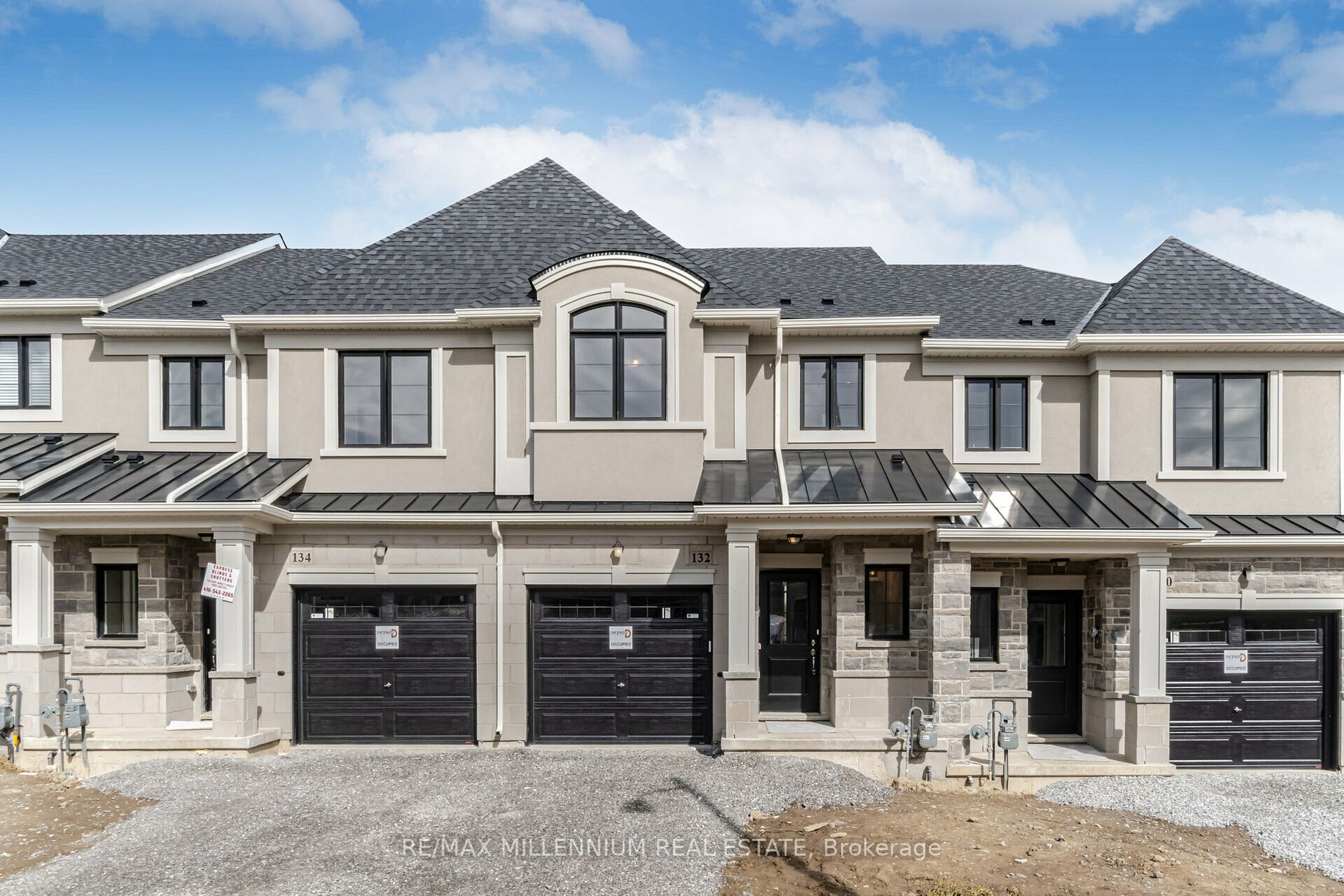 132 Aquasanta Crescent