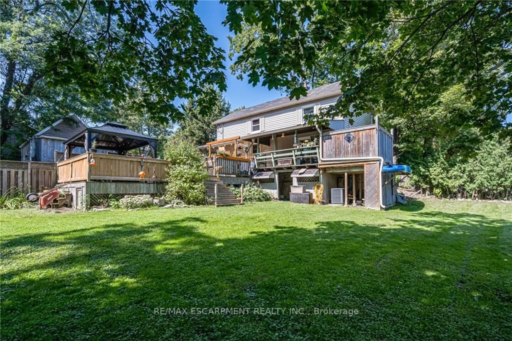 66 Mill St N