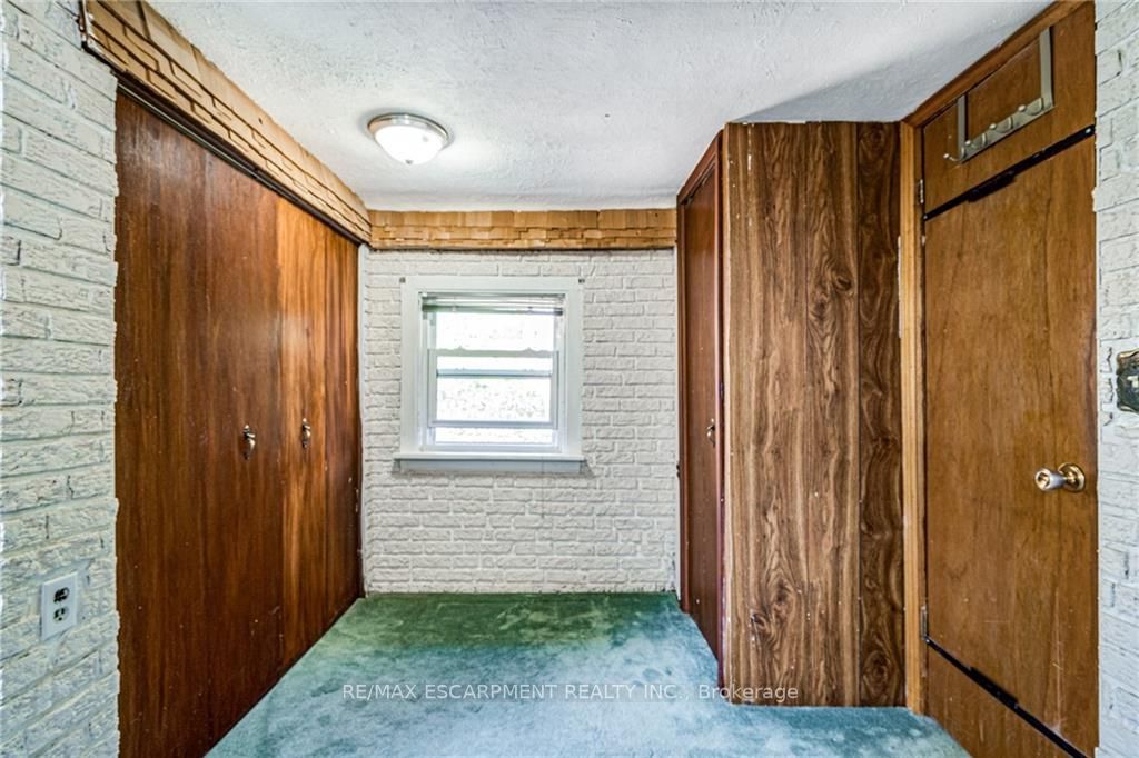 66 Mill St N