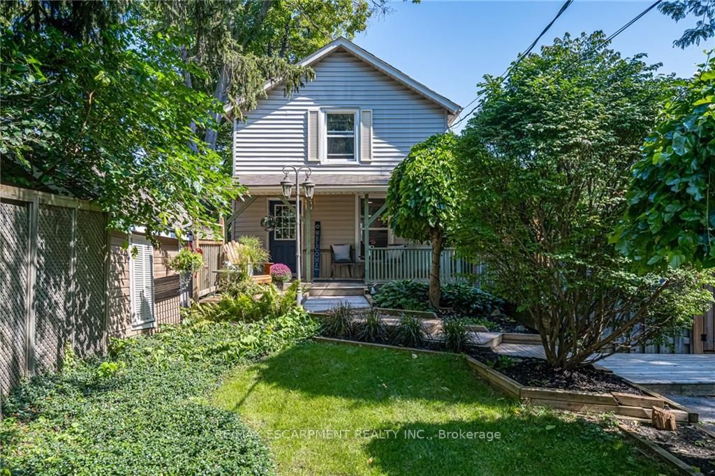 66 Mill St N