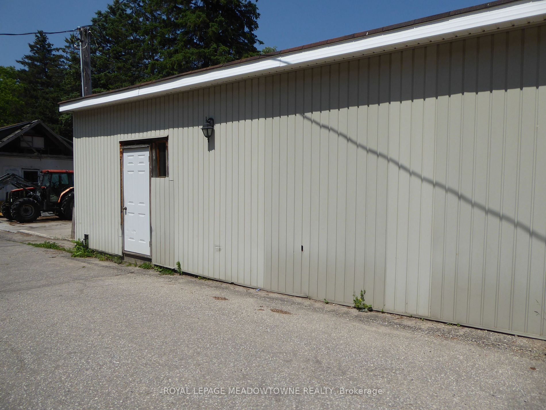 90 Trafalgar Rd