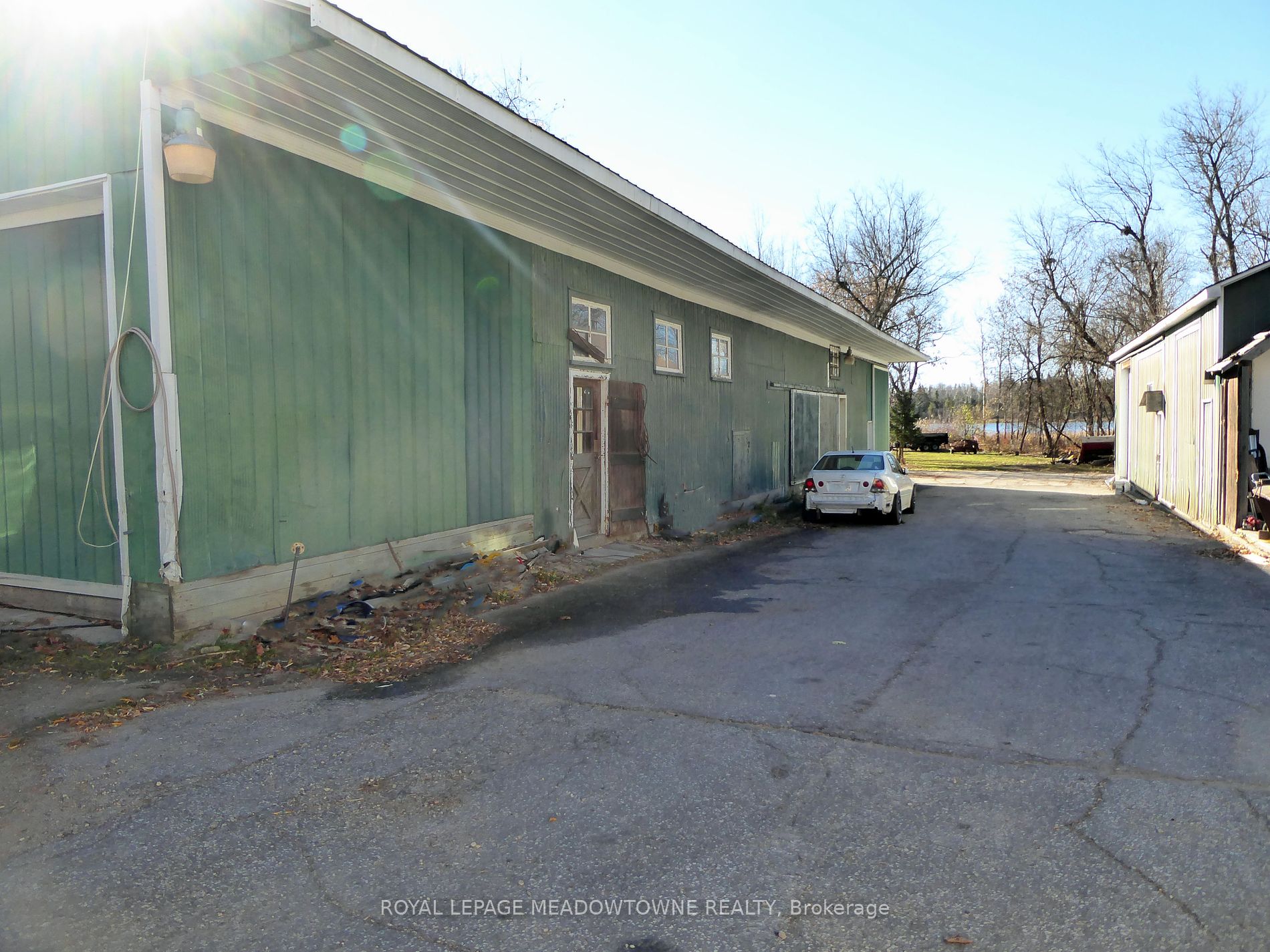 90 Trafalgar Rd