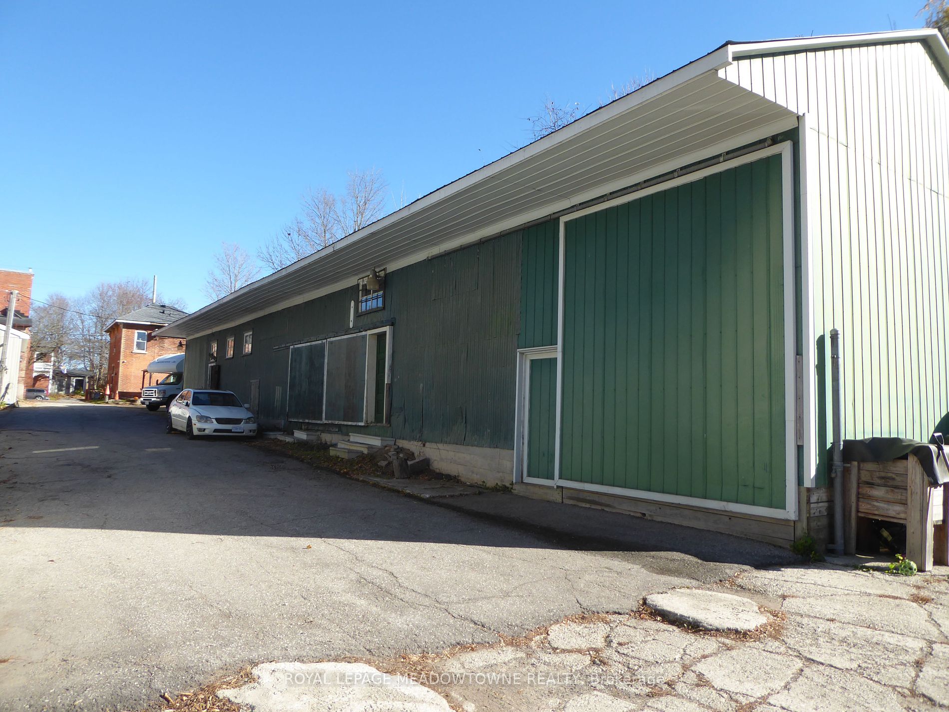90 Trafalgar Rd