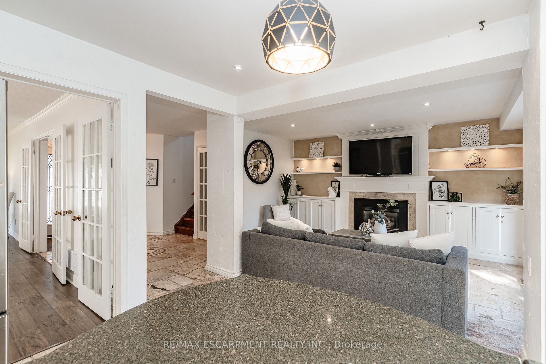 48 Chudleigh St