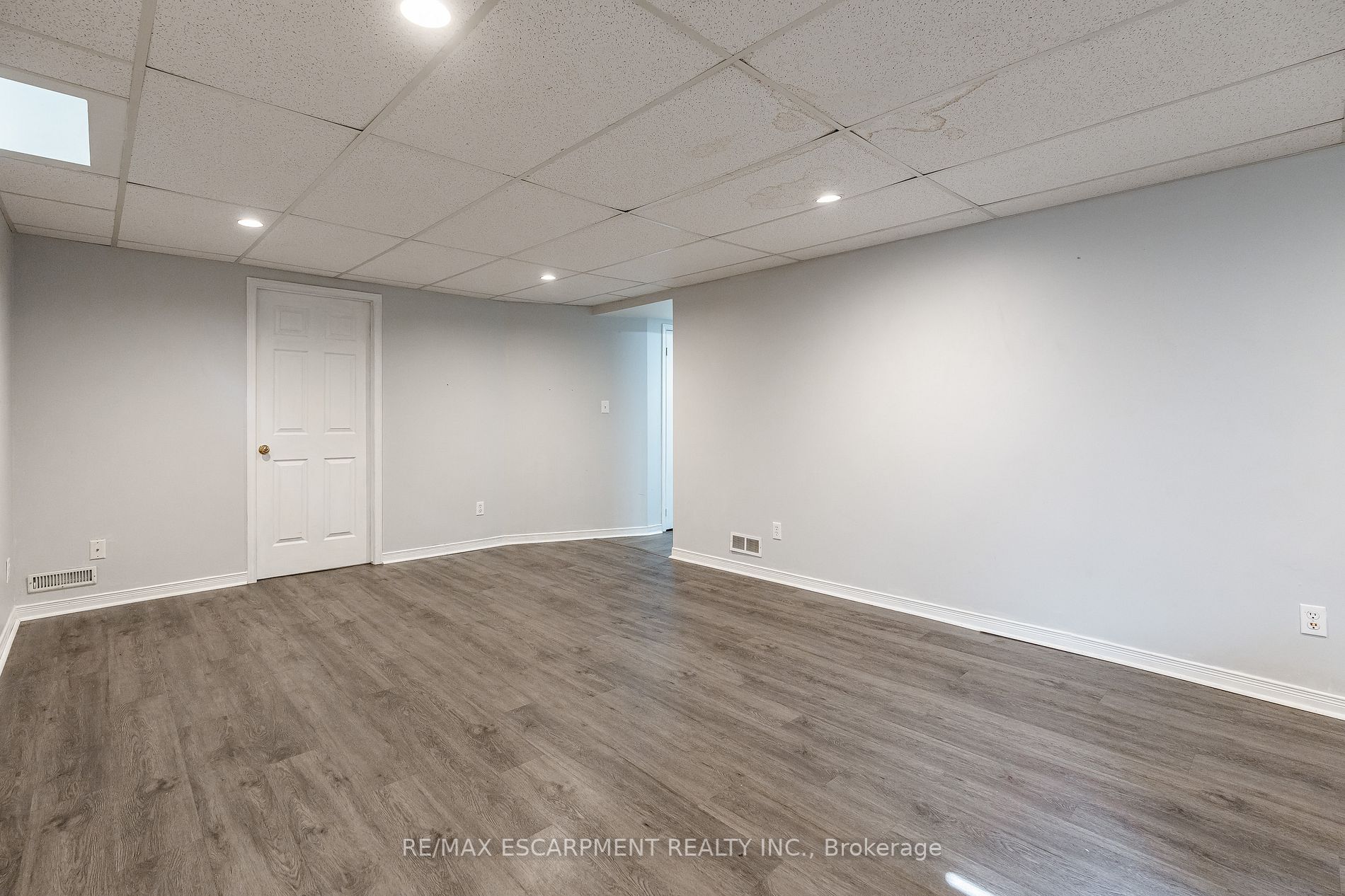 48 Chudleigh St