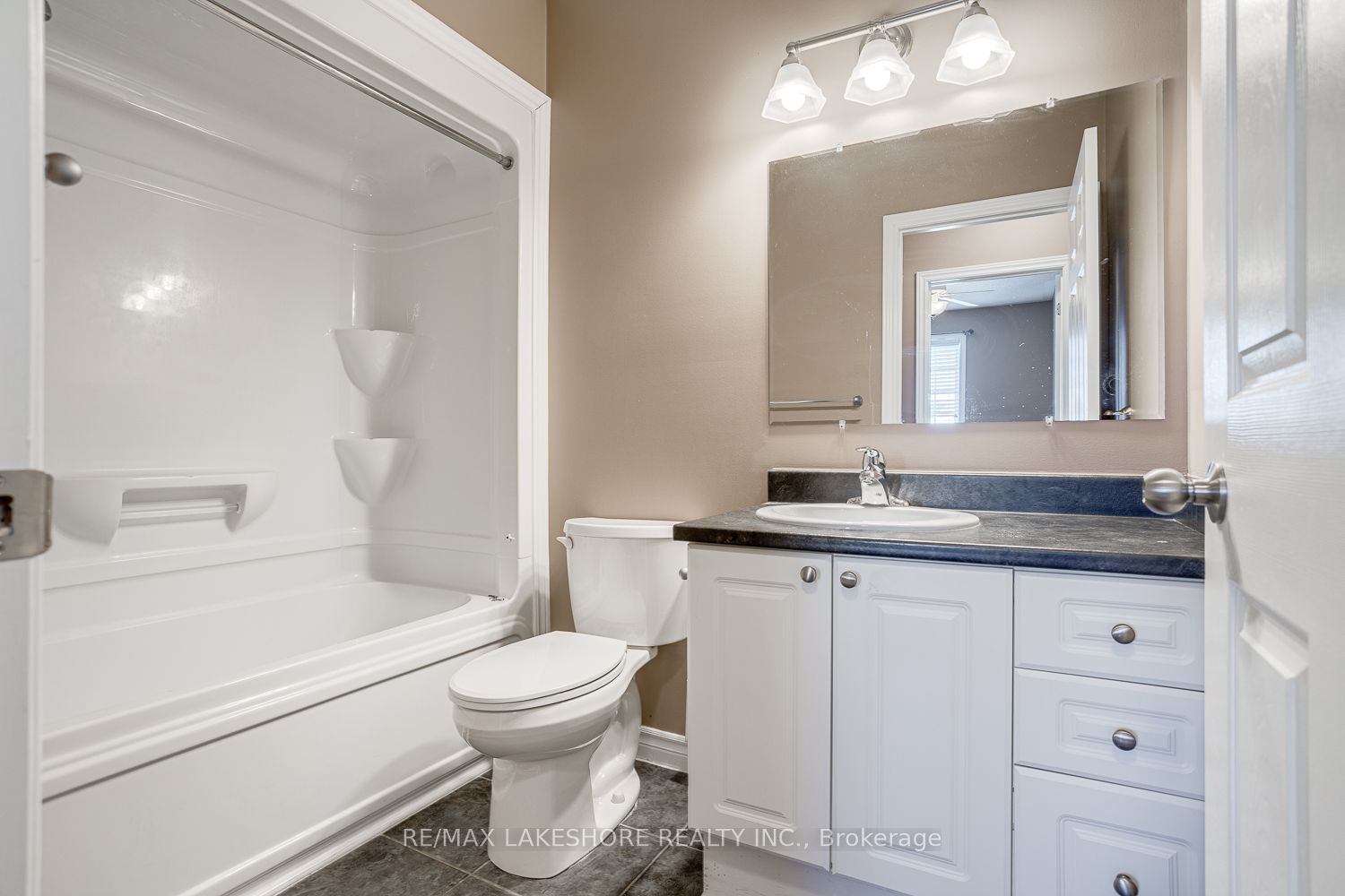 1055 Birchwood Tr, #502