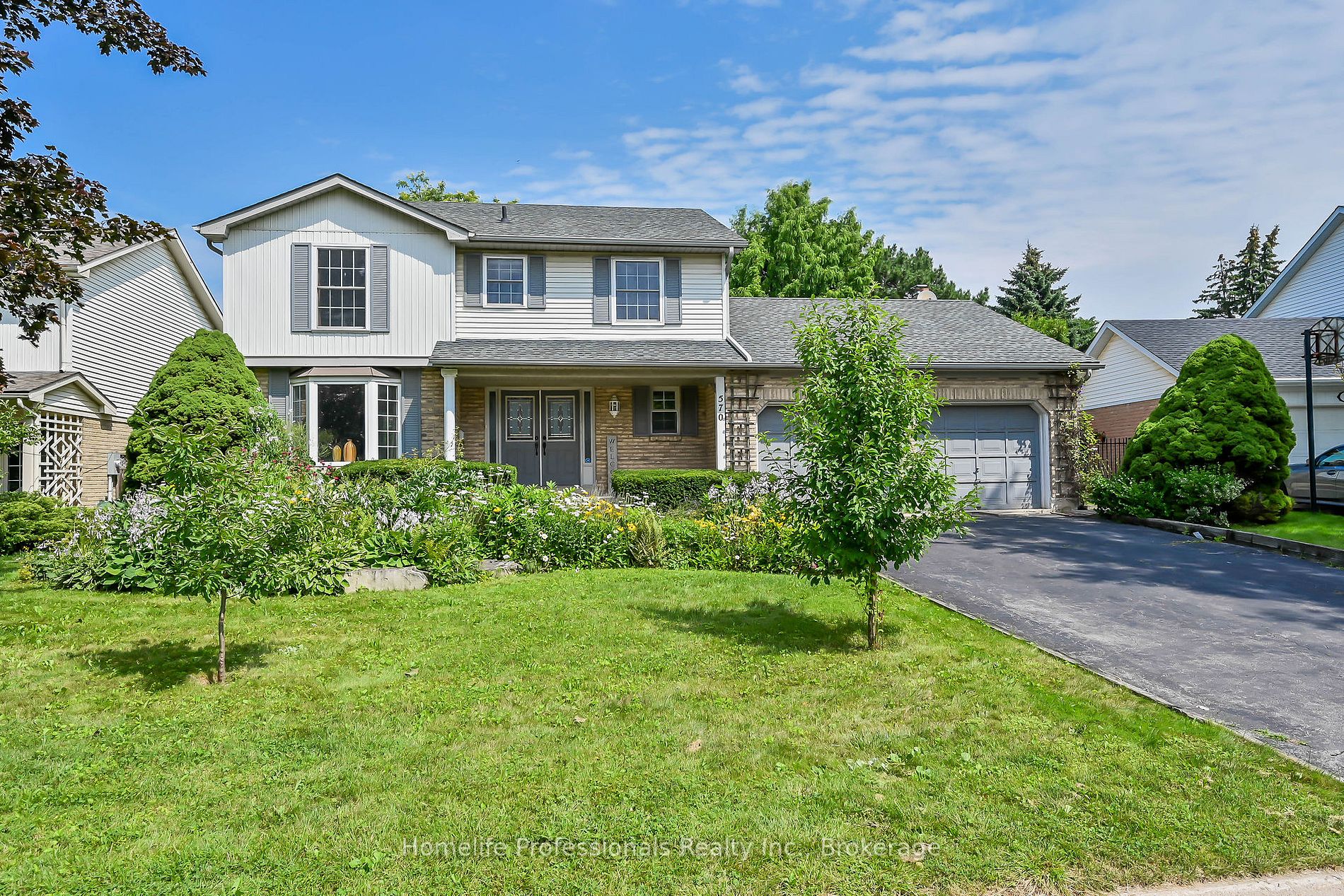 570 TOMAHAWK Crescent