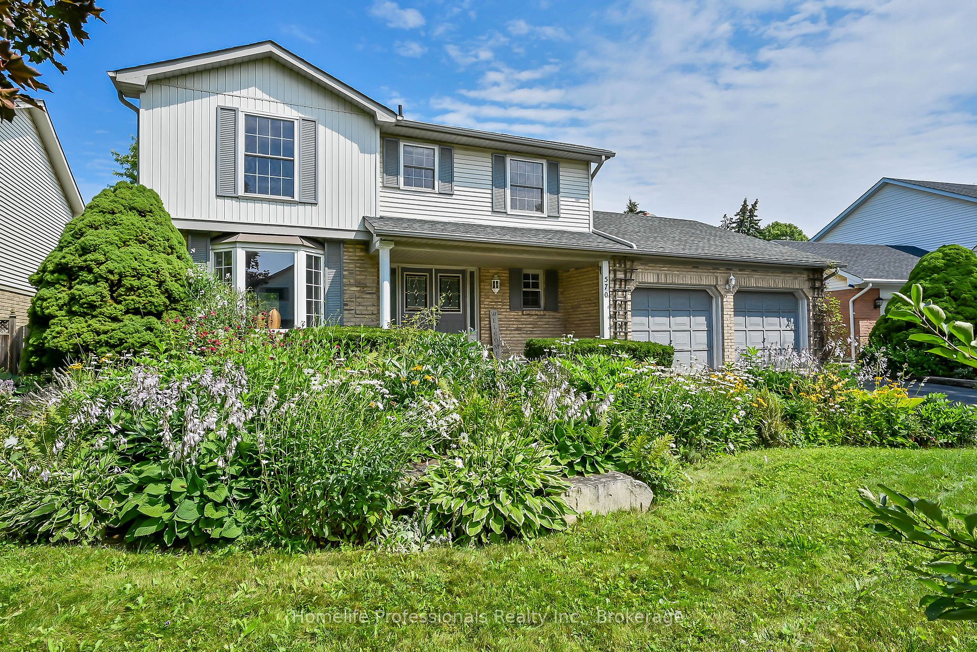 570 TOMAHAWK Crescent