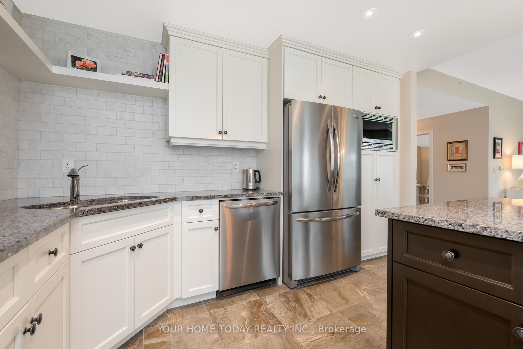 106 Bard Boulevard, #107