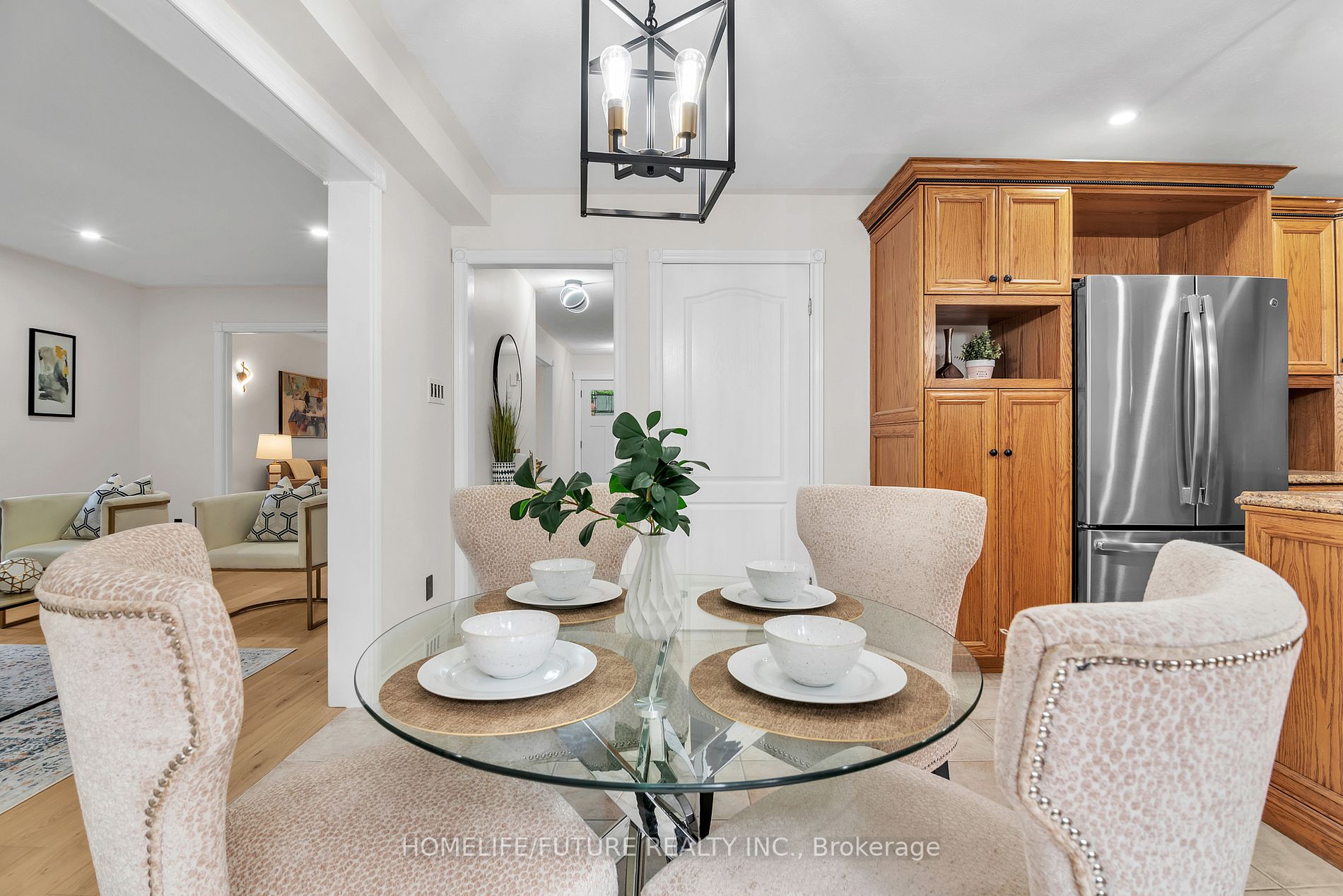 35 Archwood Cres