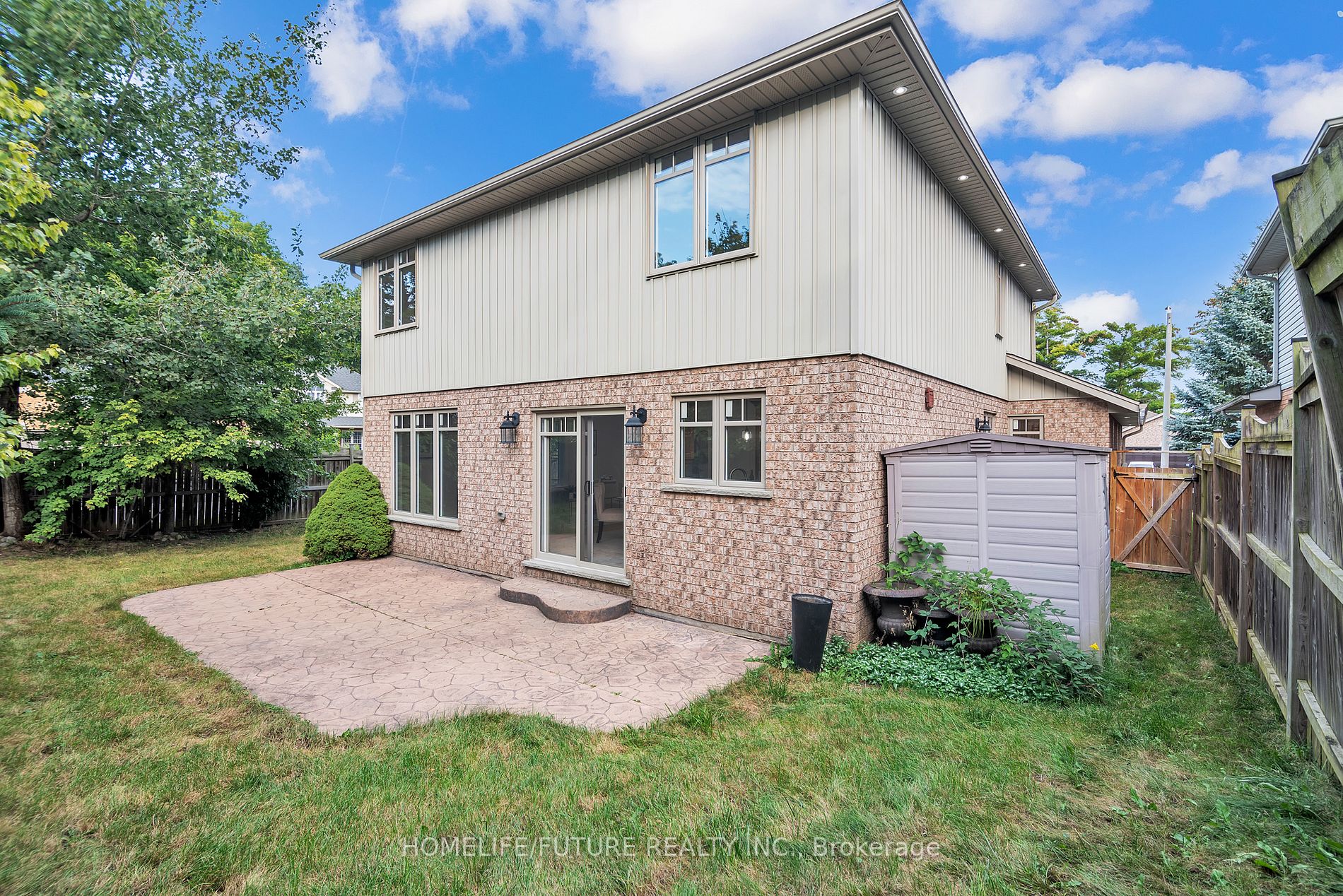 35 Archwood Cres