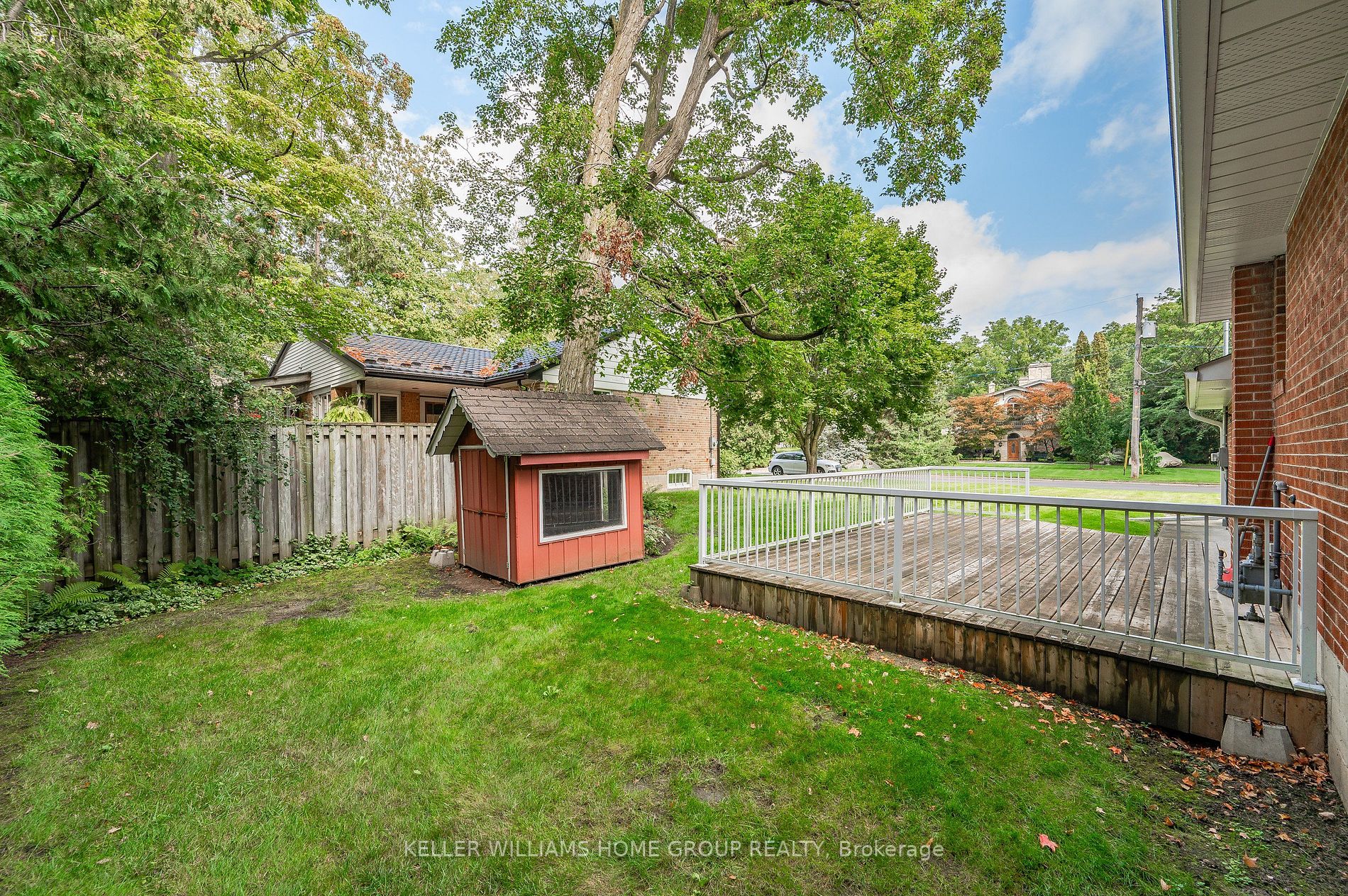 18 Woodycrest Drive