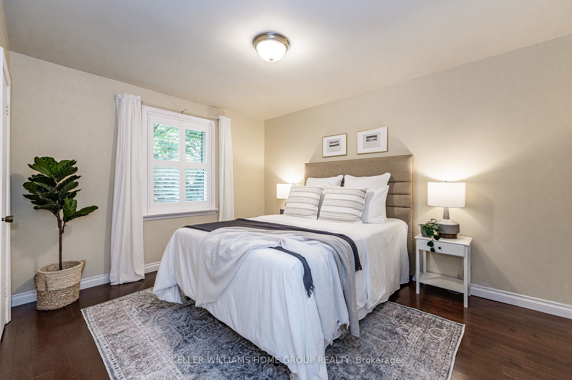 18 Woodycrest Drive