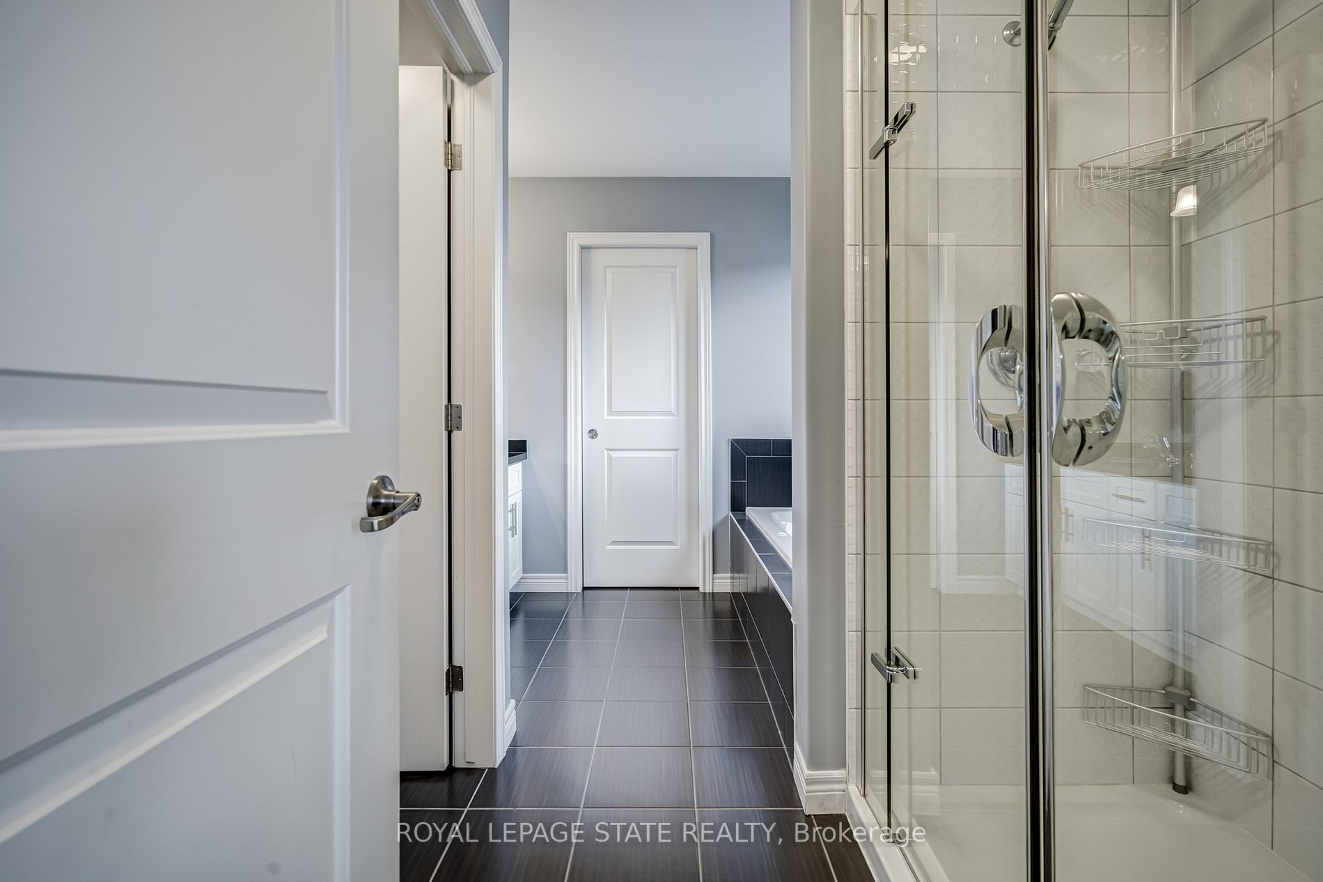 84 Lorne Ave